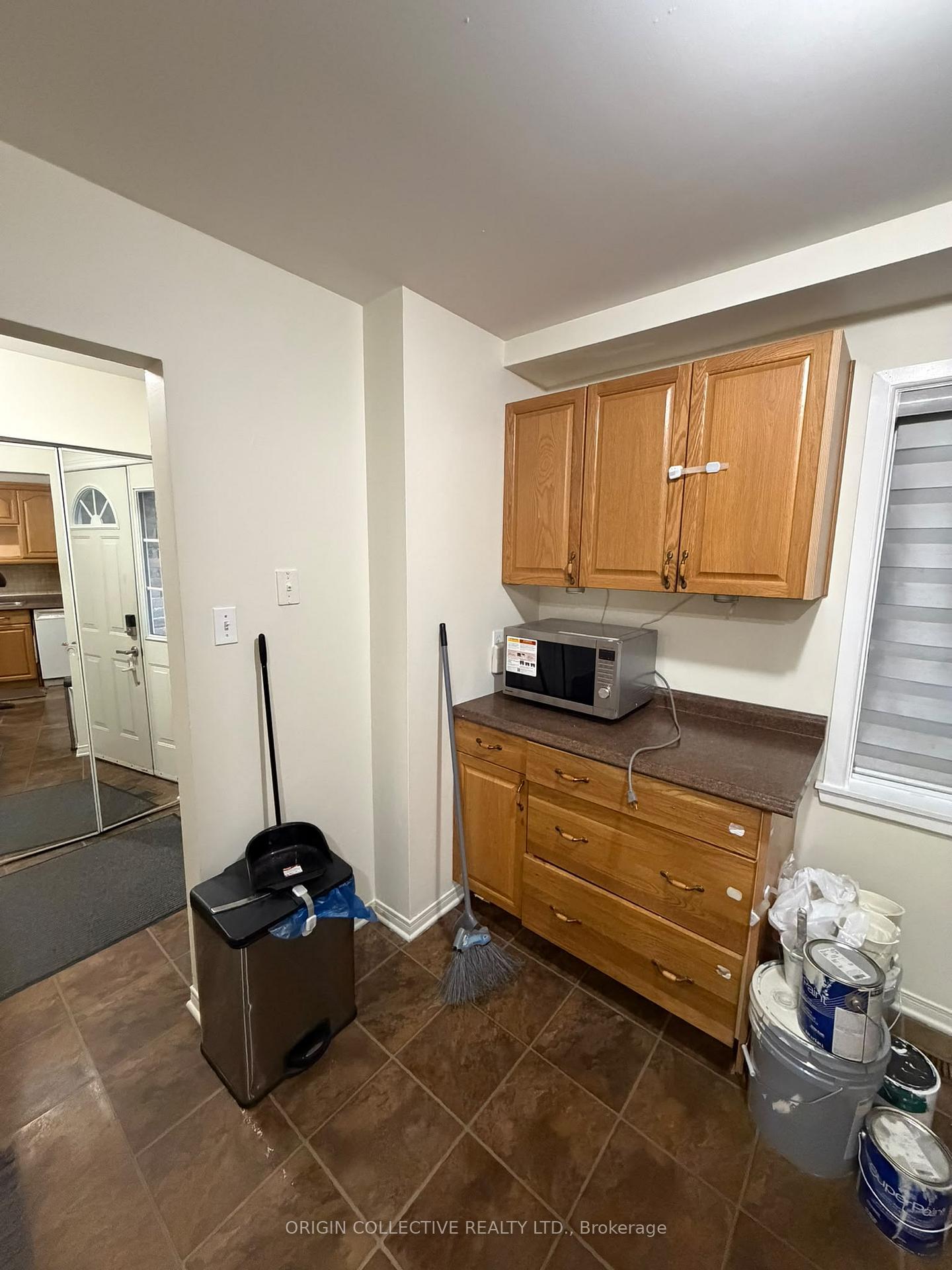 Photo 14 of Unit Main & Second Floor, 10 Moonbeam Grove, Scarborough, Malvern — HOMEH