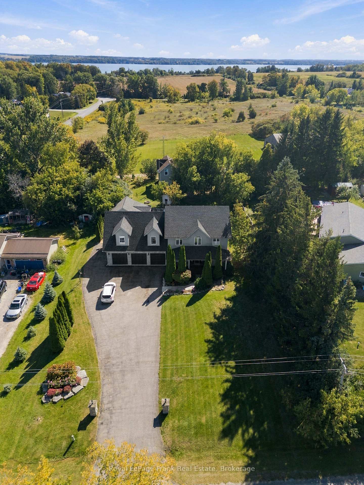 Photo 13 of 7 Verna Drive, Kawartha Lakes, Little Britain — HOMEH
