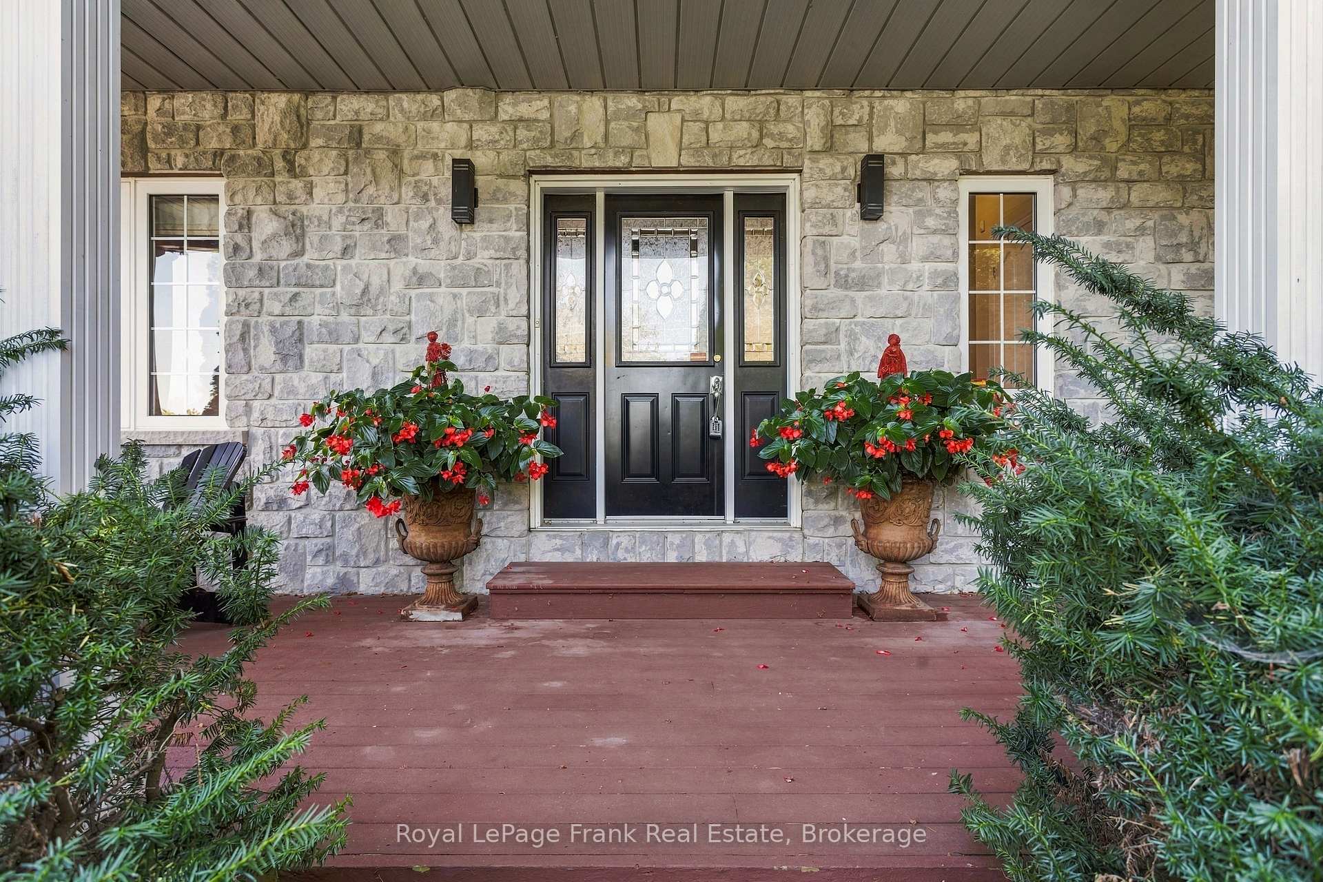 Photo 14 of 7 Verna Drive, Kawartha Lakes, Little Britain — HOMEH
