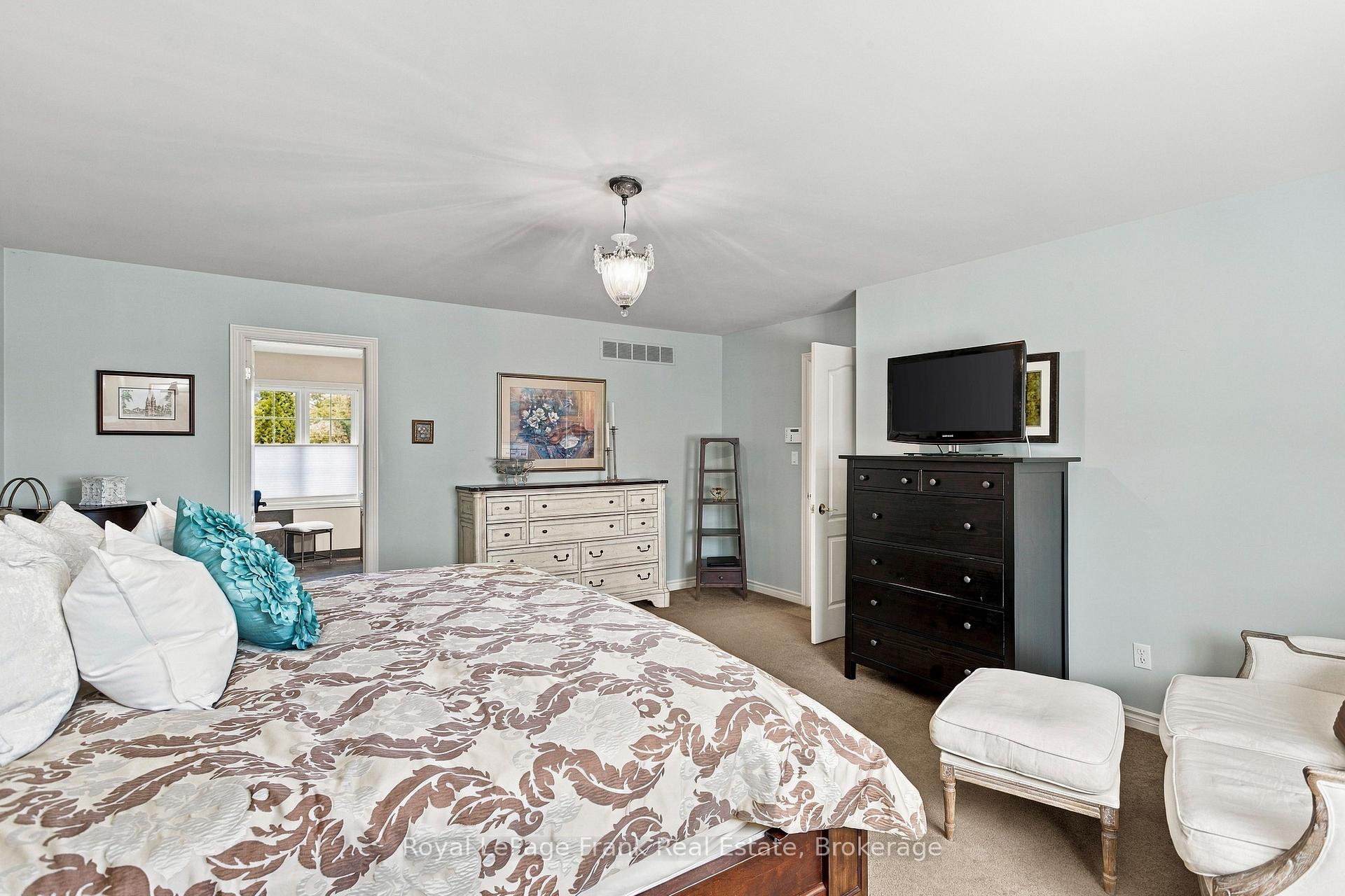 Photo 34 of 7 Verna Drive, Kawartha Lakes, Little Britain — HOMEH
