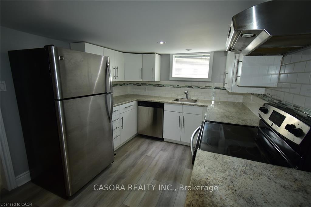 Photo 6 of Unit 2, 2176 Queensway Drive, Burlington, Freeman — HOMEH