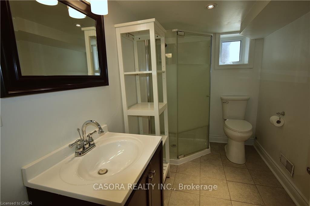 Photo 13 of Unit 2, 2176 Queensway Drive, Burlington, Freeman — HOMEH