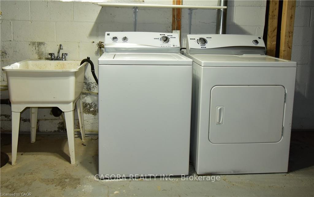 Photo 16 of Unit 2, 2176 Queensway Drive, Burlington, Freeman — HOMEH