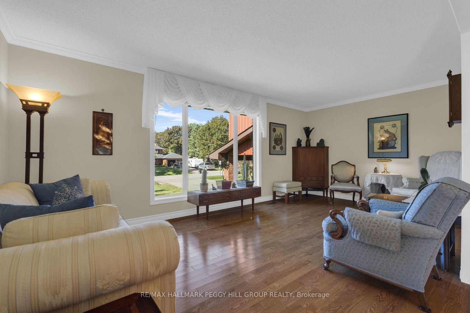Photo 6 of 17 Holloway Lane, Springwater, Midhurst — HOMEH
