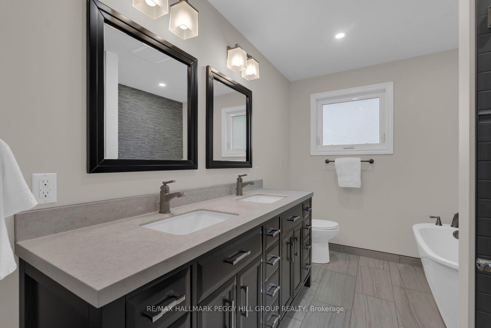 Photo 9 of 17 Holloway Lane, Springwater, Midhurst — HOMEH
