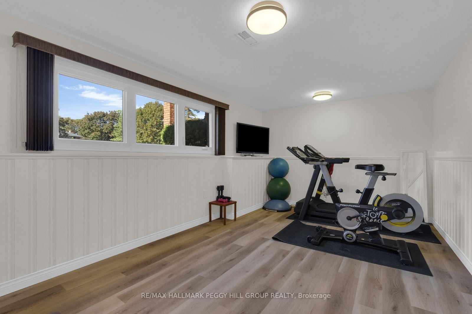 Photo 13 of 17 Holloway Lane, Springwater, Midhurst — HOMEH