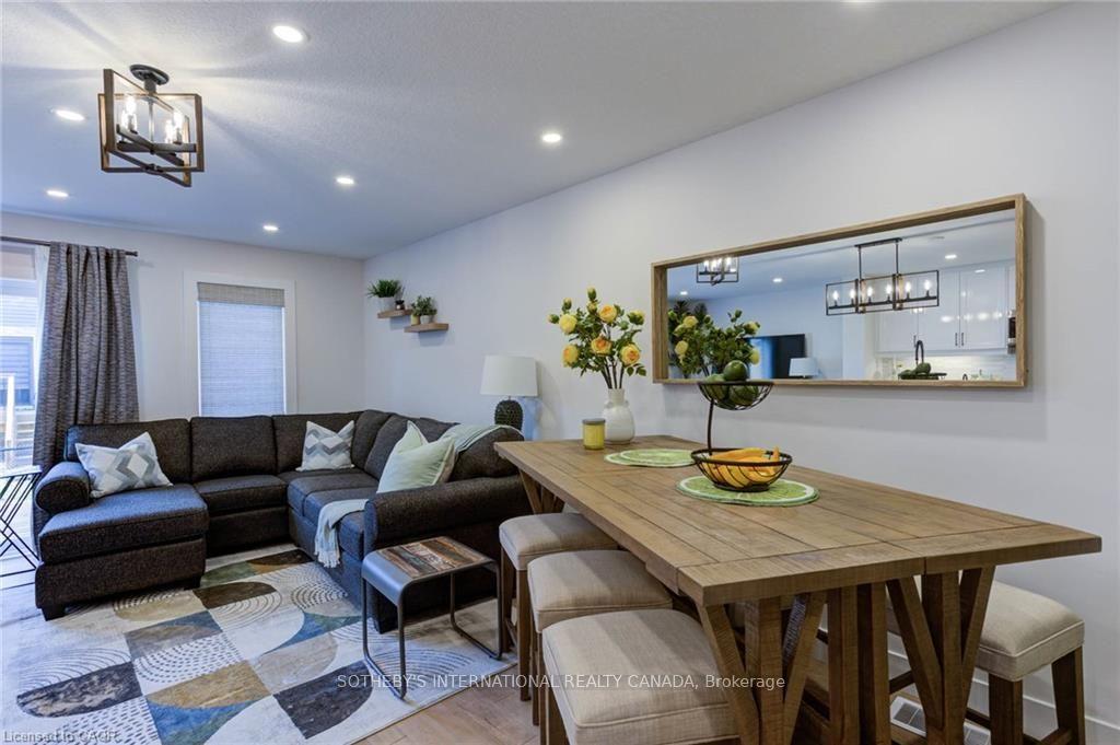 Photo 7 of Unit 60L, 81 Bur Oak Common, Cambridge, Preston Heights — HOMEH