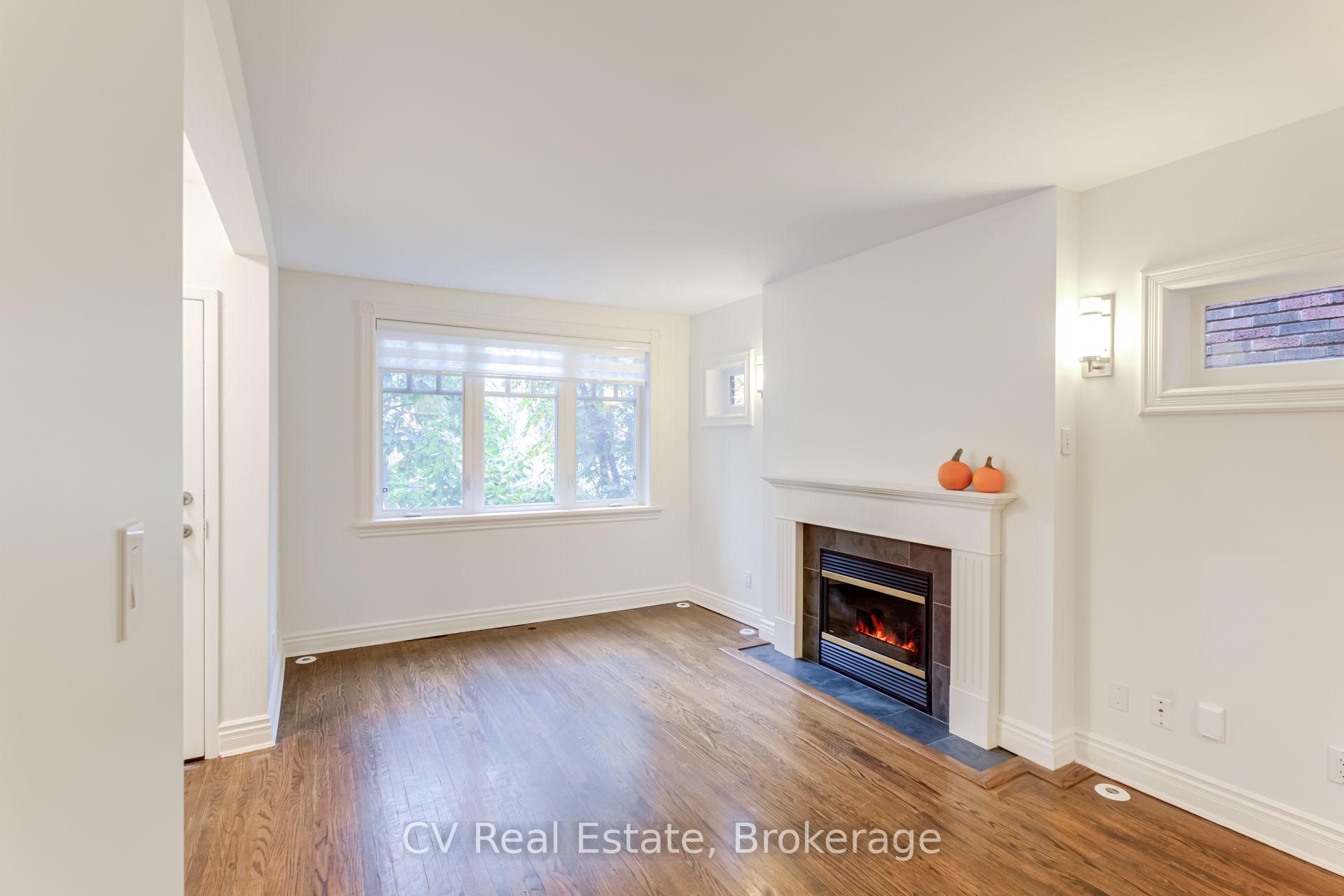 Photo 5 of Unit 1, 10 Snowden Avenue, Toronto, Lawrence Park North — HOMEH