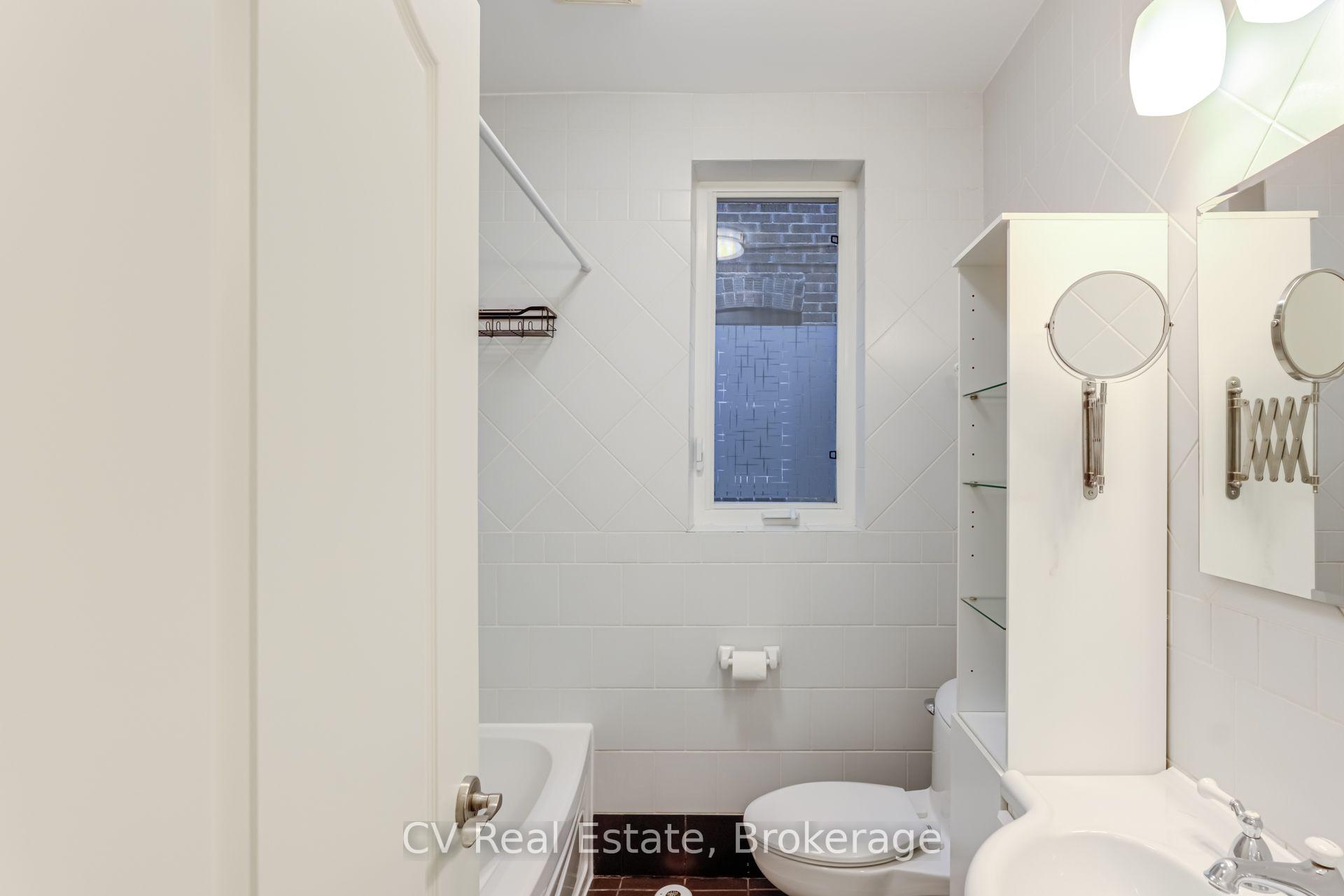 Photo 21 of Unit 1, 10 Snowden Avenue, Toronto, Lawrence Park North — HOMEH