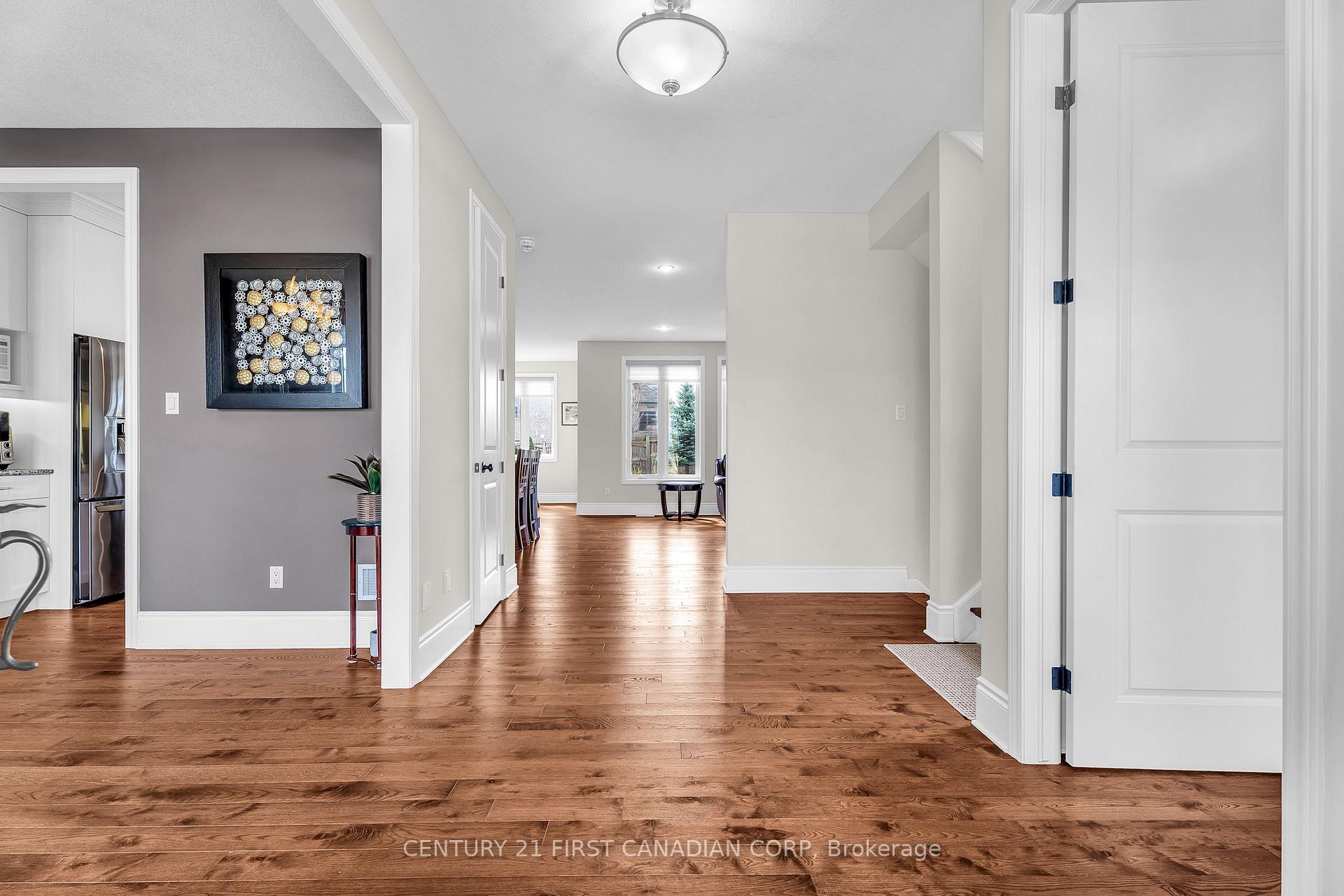 Photo 11 of 1895 Sumac Way, London, South B — HOMEH