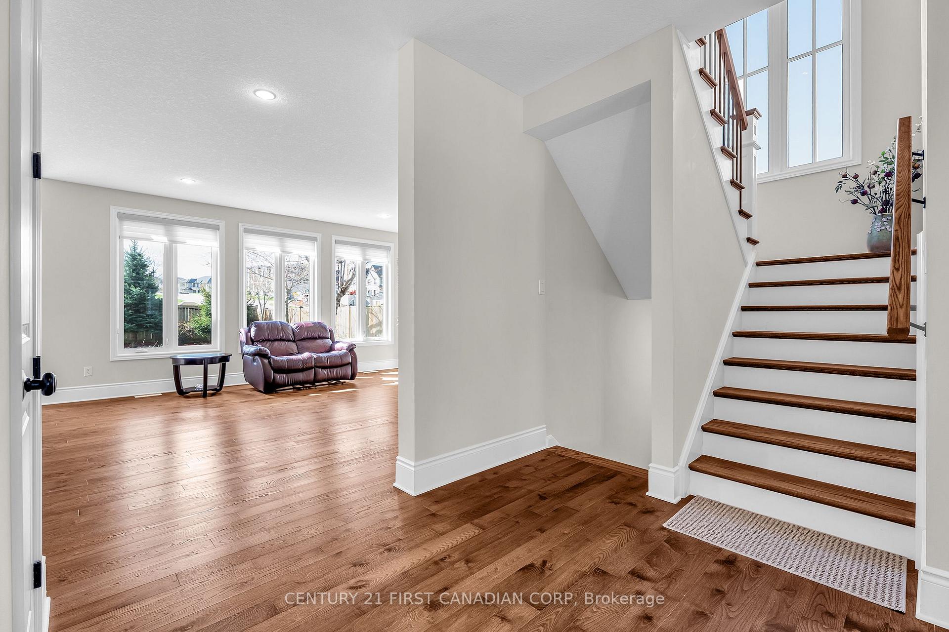 Photo 15 of 1895 Sumac Way, London, South B — HOMEH
