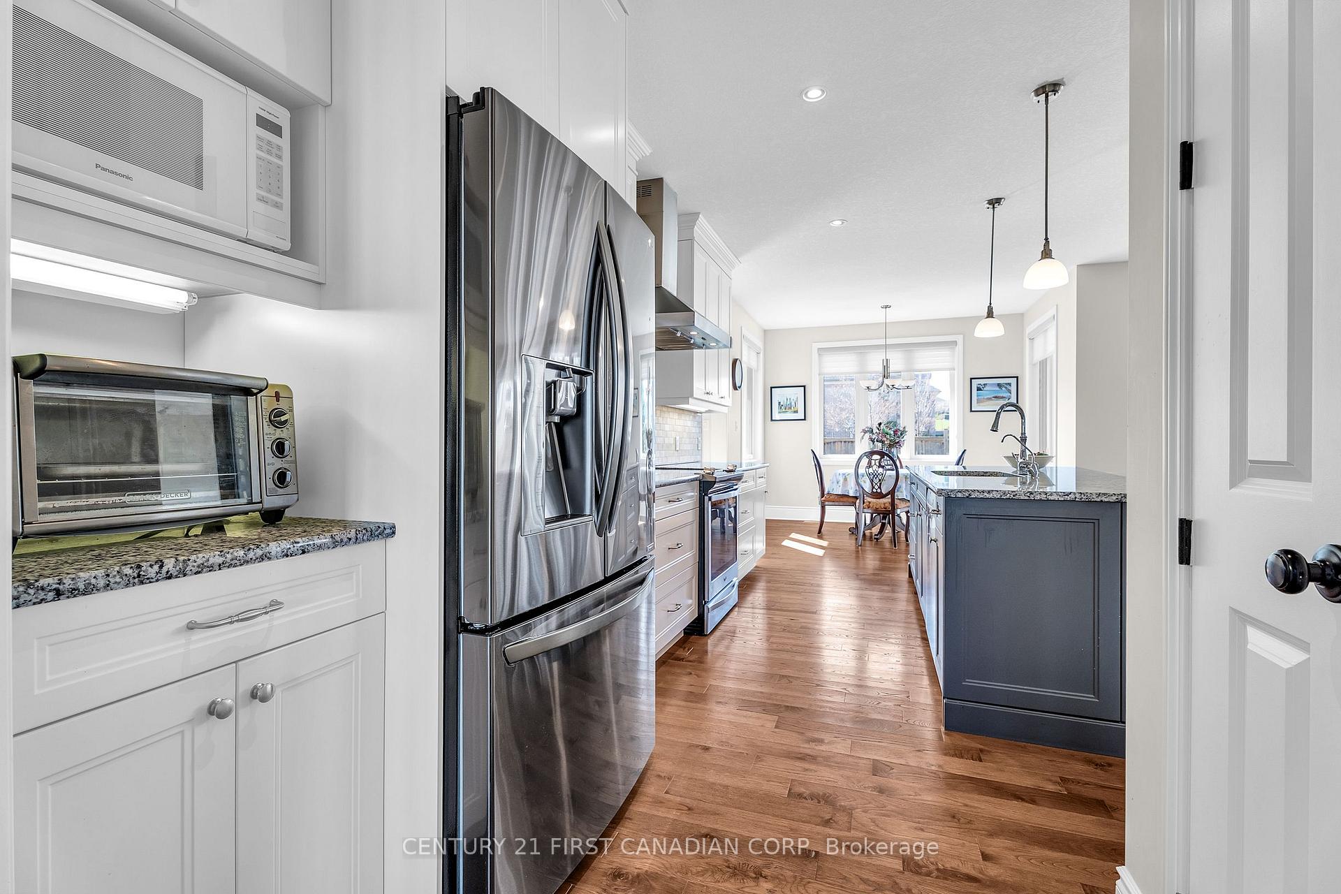 Photo 18 of 1895 Sumac Way, London, South B — HOMEH