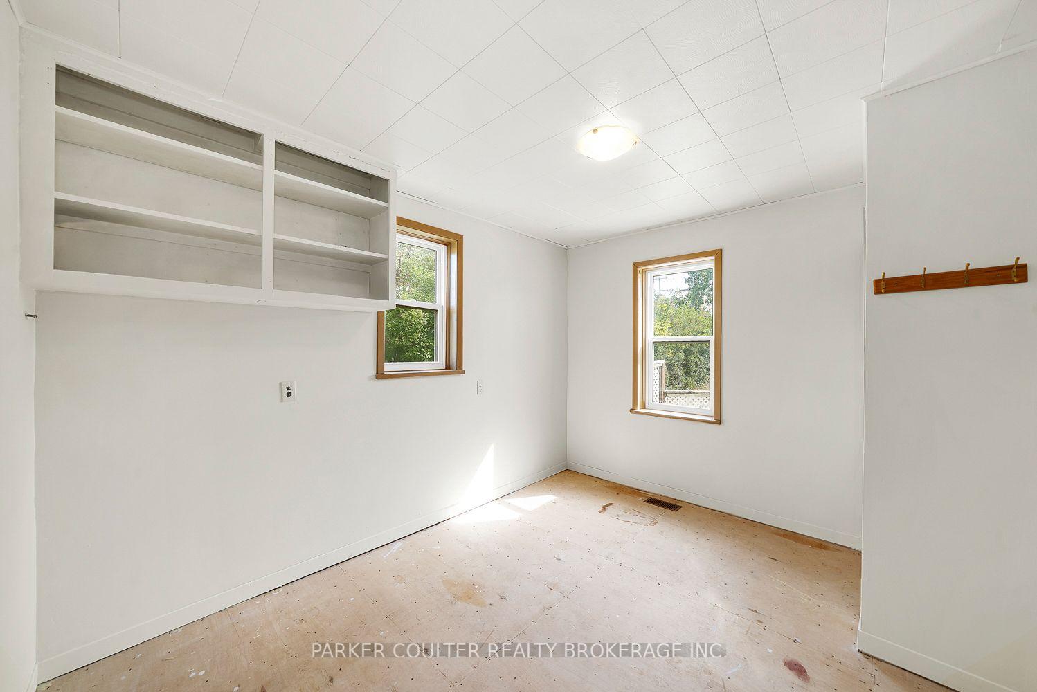 Photo 15 of 19 Adelaide Street, Barrie, Allandale — HOMEH