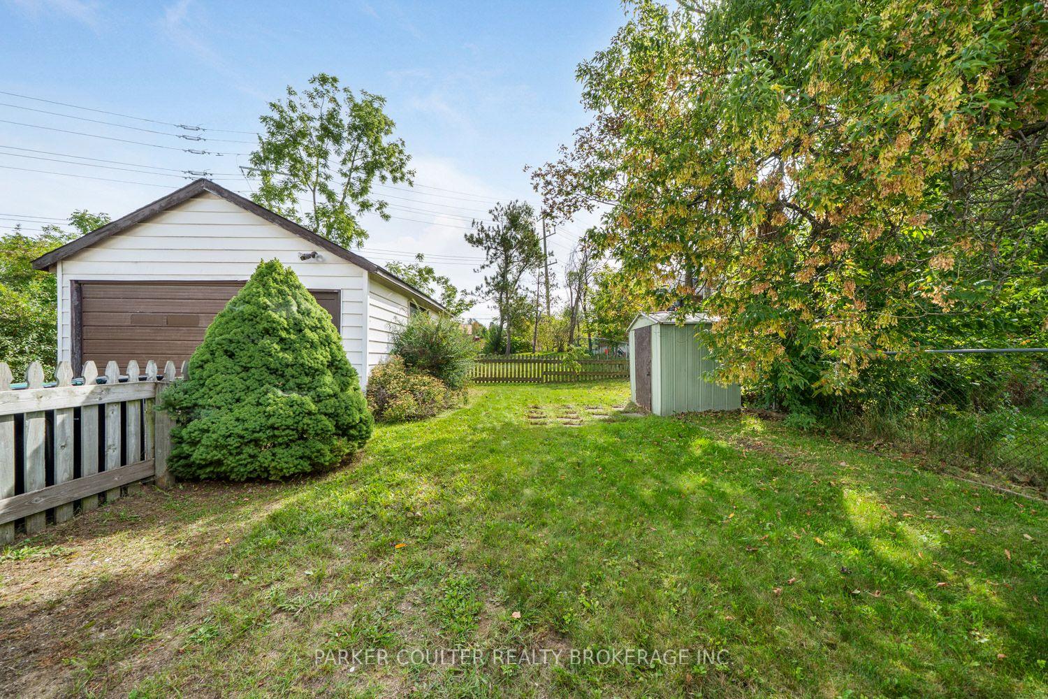 Photo 38 of 19 Adelaide Street, Barrie, Allandale — HOMEH