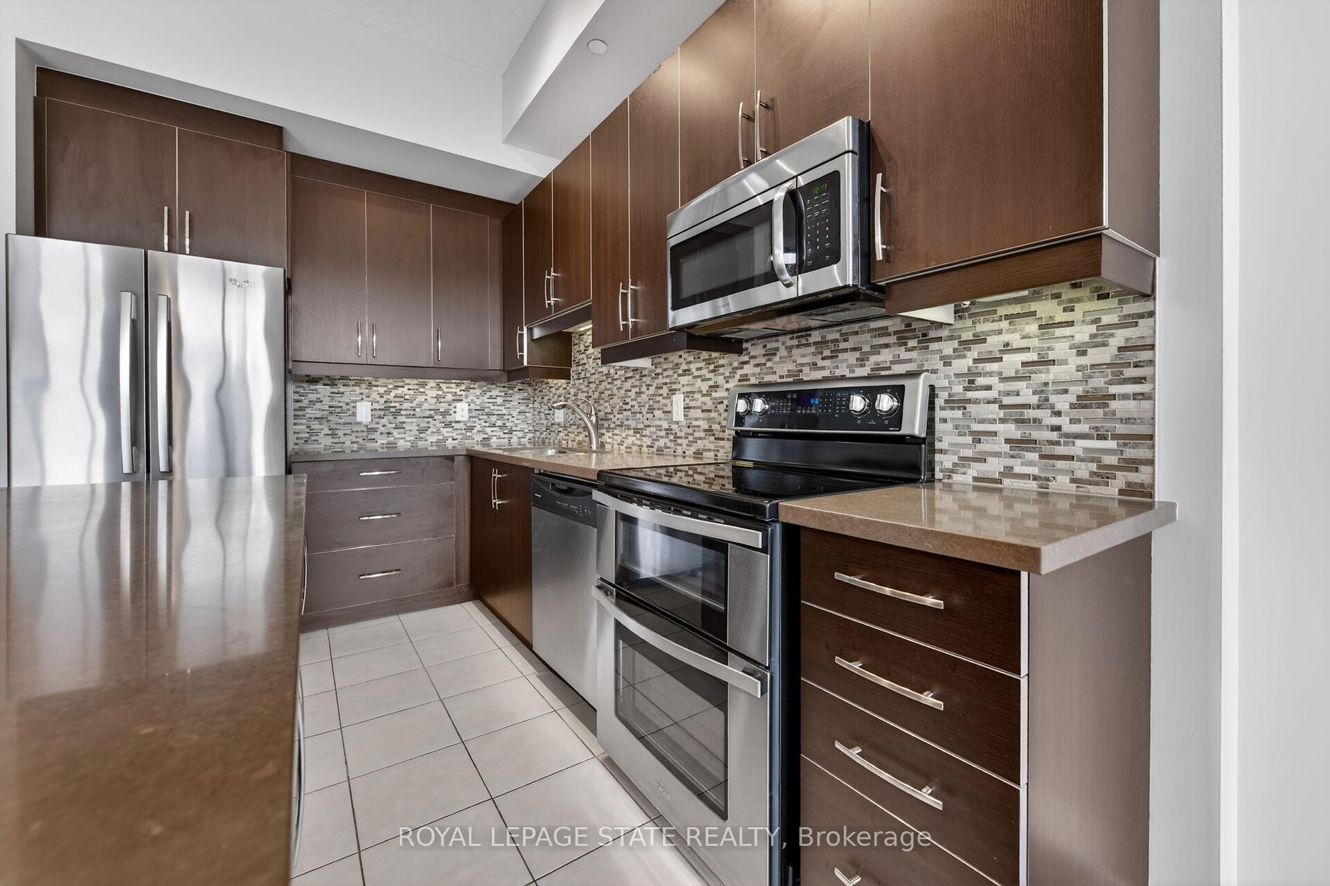 Photo 8 of Unit 804, 90 Charlton Avenue W, Hamilton, Durand — HOMEH