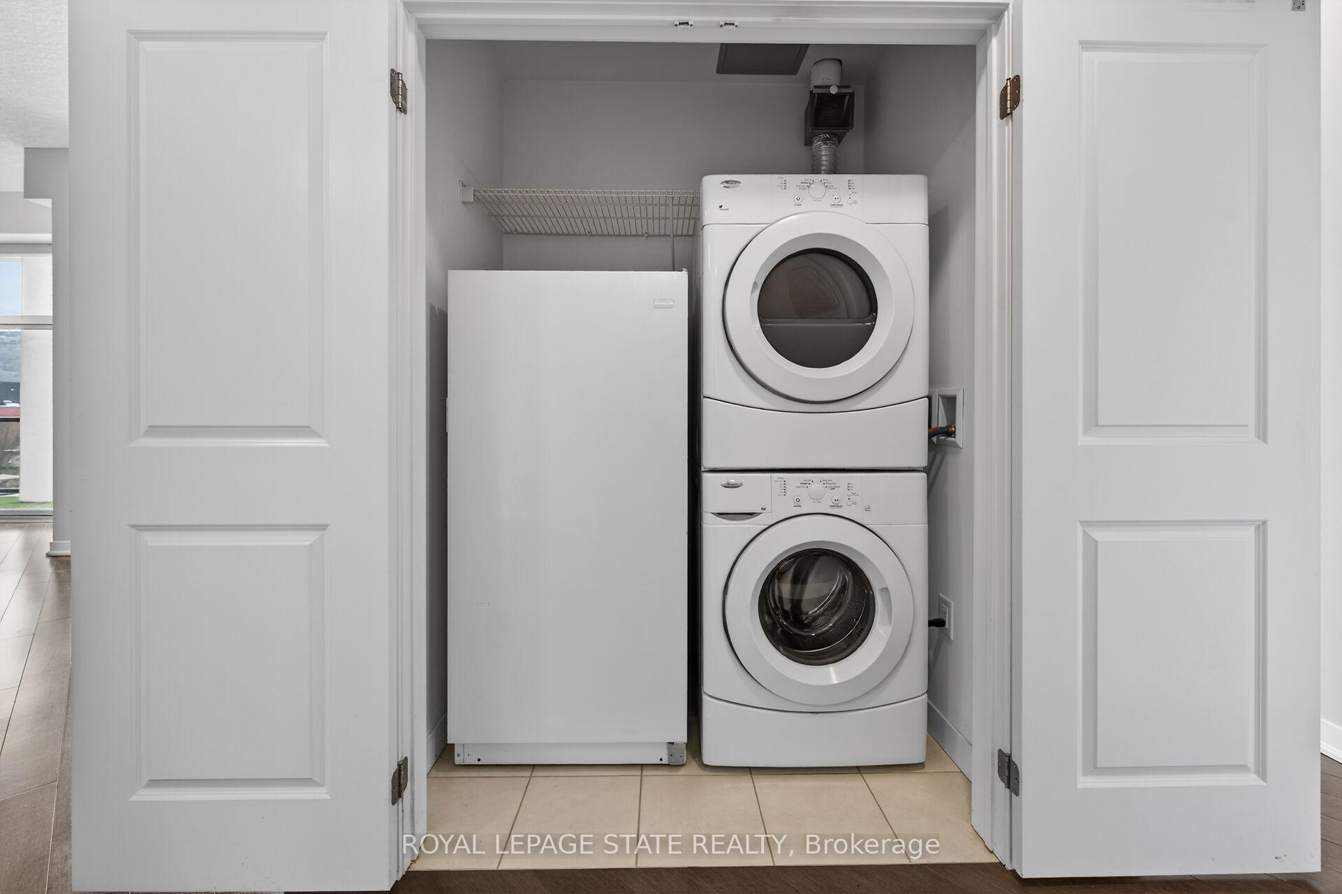 Photo 14 of Unit 804, 90 Charlton Avenue W, Hamilton, Durand — HOMEH