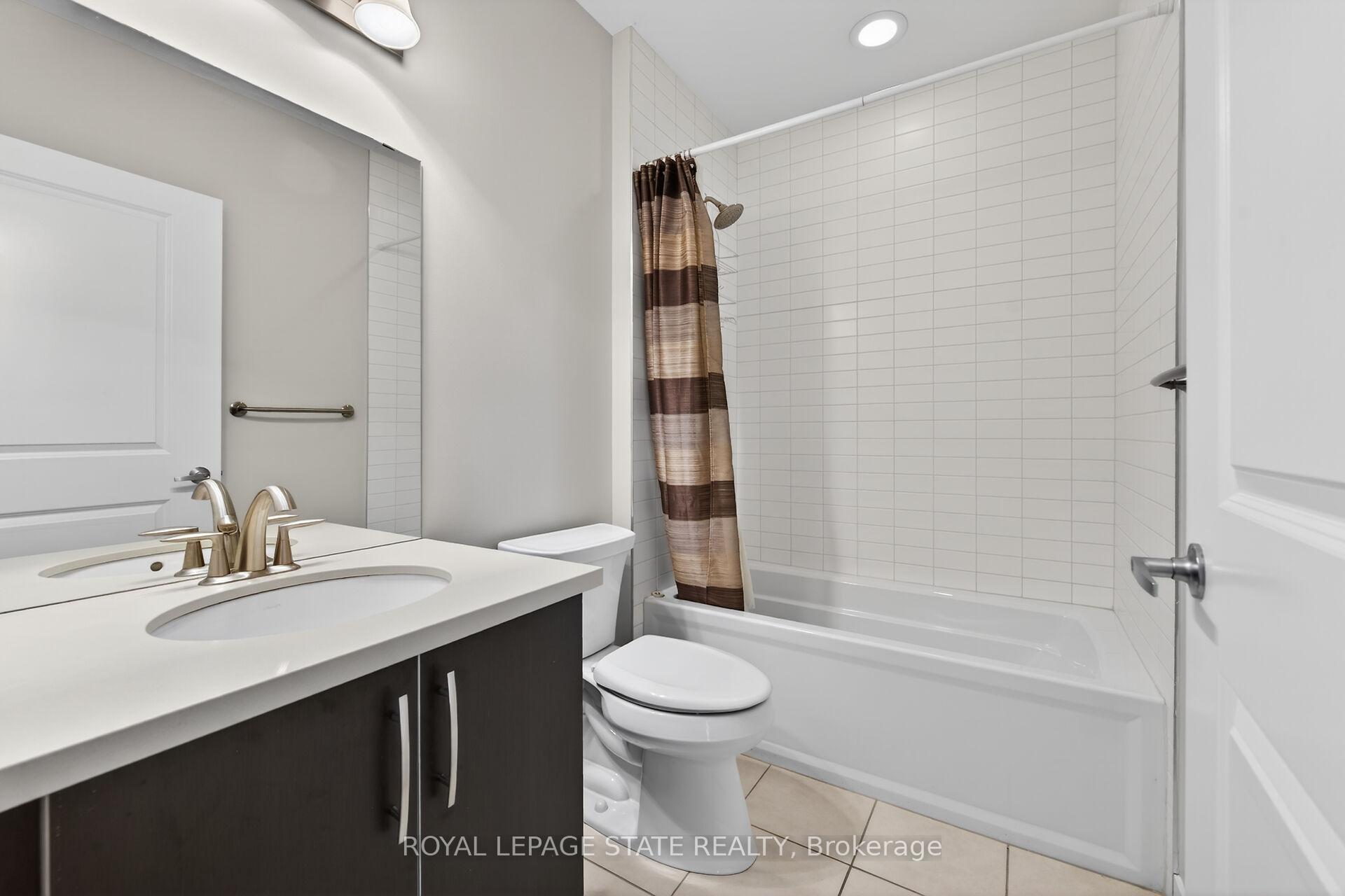 Photo 15 of Unit 804, 90 Charlton Avenue W, Hamilton, Durand — HOMEH