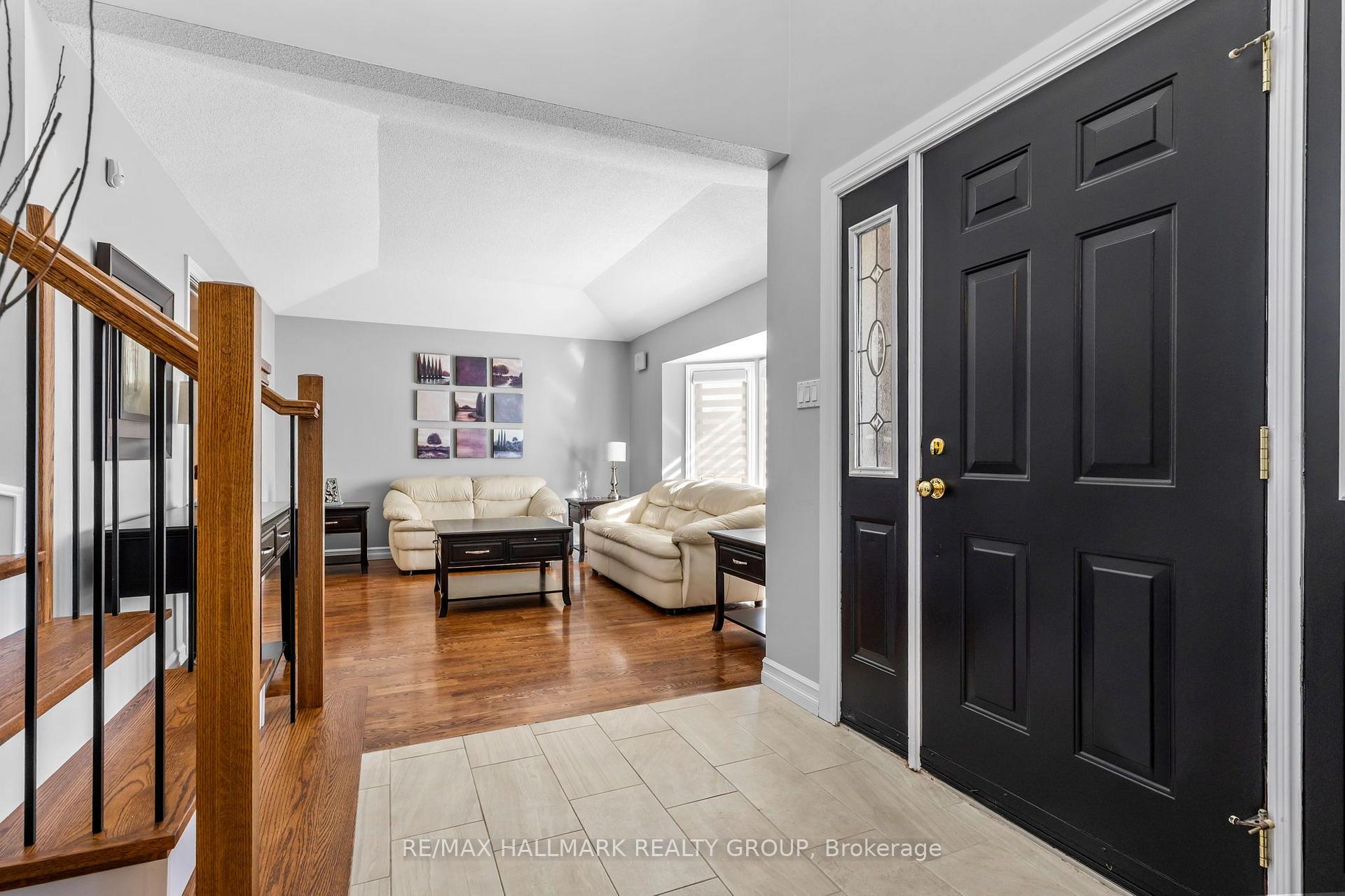 Photo 6 of 1240 Arbuste Avenue, Ottawa, Cumberland Ridge — HOMEH