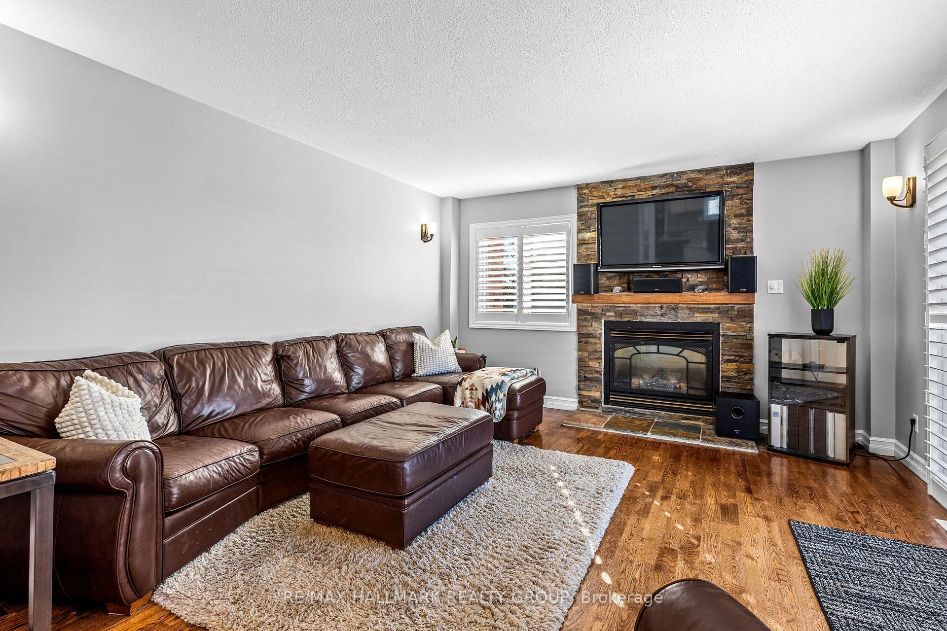 Photo 17 of 1240 Arbuste Avenue, Ottawa, Cumberland Ridge — HOMEH