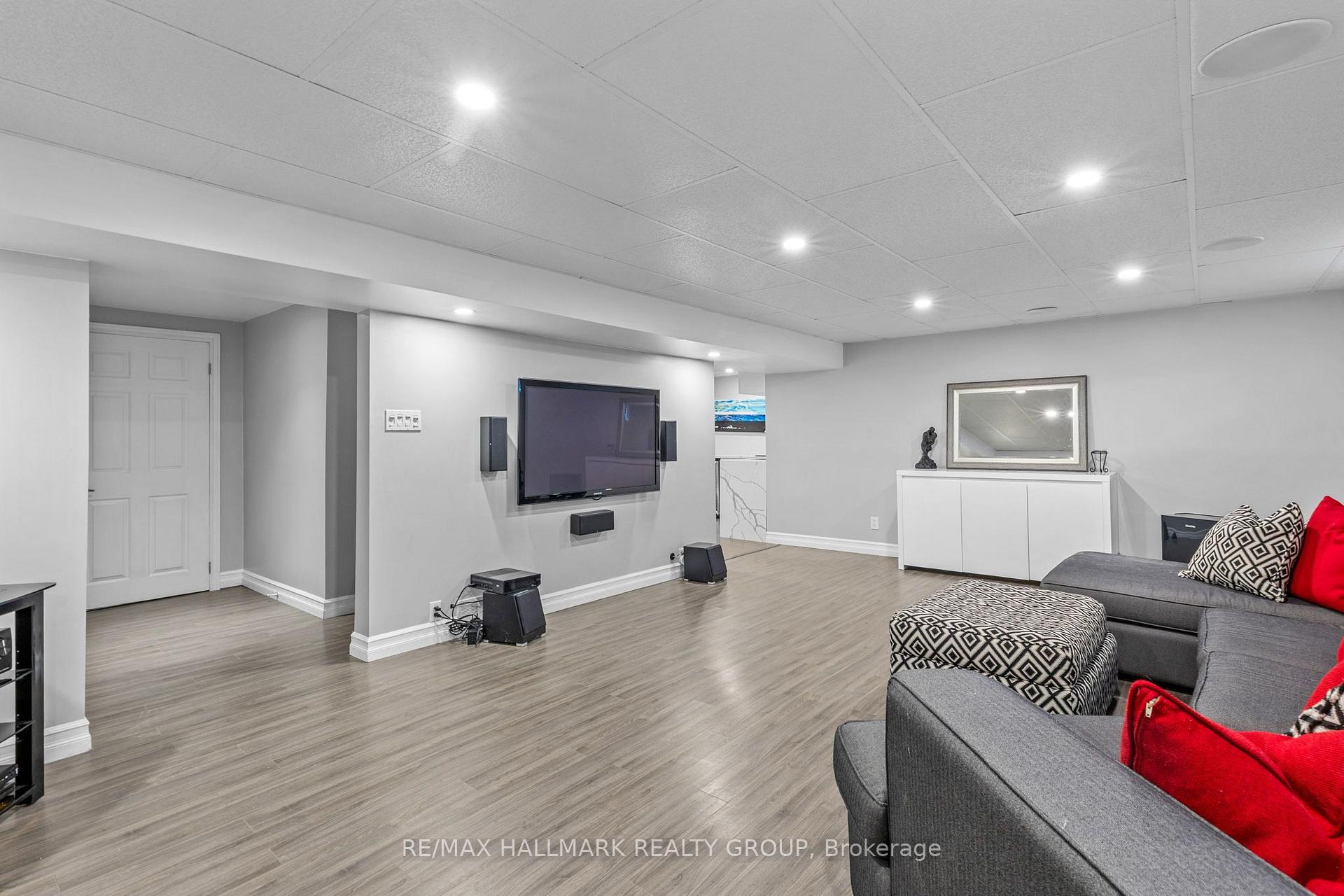 Photo 35 of 1240 Arbuste Avenue, Ottawa, Cumberland Ridge — HOMEH