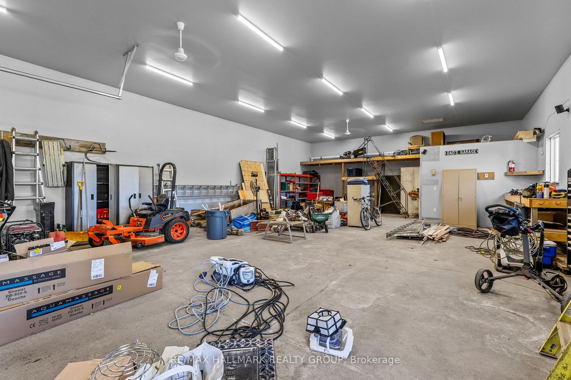 Photo 46 of 1240 Arbuste Avenue, Ottawa, Cumberland Ridge — HOMEH