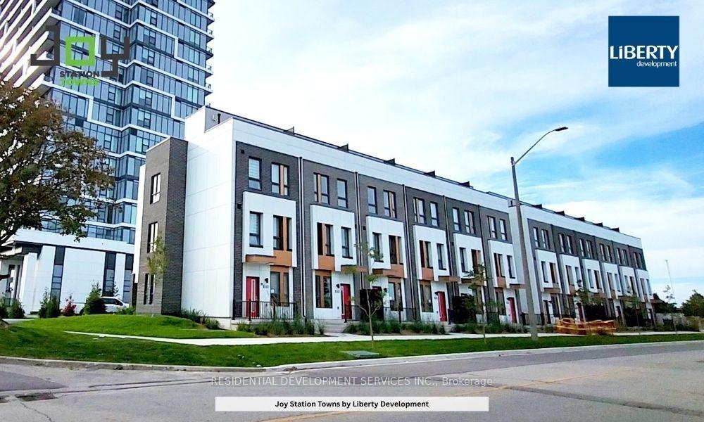 Photo 2 of Unit TH3, 170 Anderson Avenue, Markham, Greensborough — HOMEH