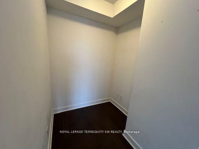 Photo 14 of Unit 902, 58 Orchard View Boulevard, Toronto, Yonge-Eglinton — HOMEH