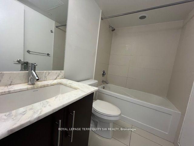 Photo 17 of Unit 902, 58 Orchard View Boulevard, Toronto, Yonge-Eglinton — HOMEH