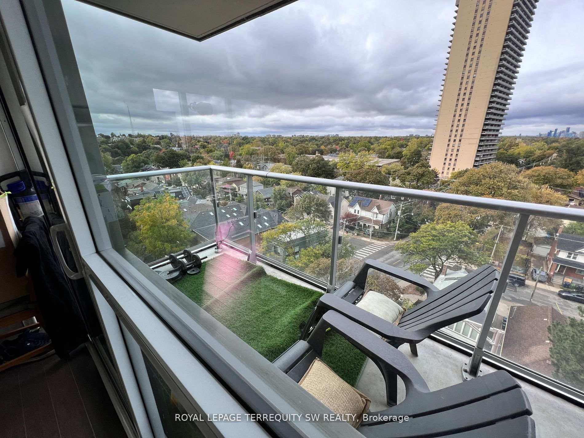 Photo 19 of Unit 902, 58 Orchard View Boulevard, Toronto, Yonge-Eglinton — HOMEH