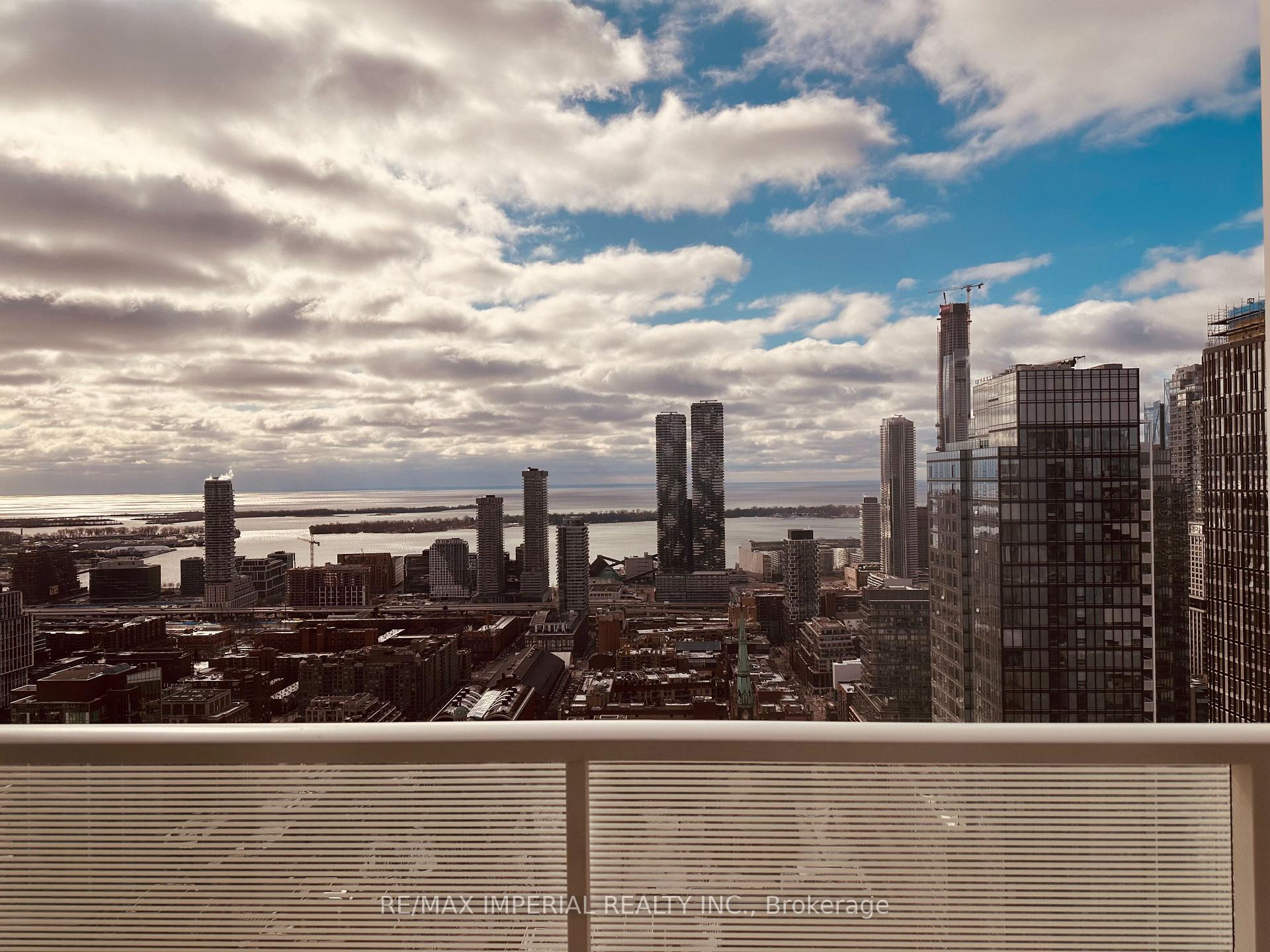 Photo 3 of Unit 4909, 88 Queen Street E, Toronto, Church-Yonge Corridor — HOMEH