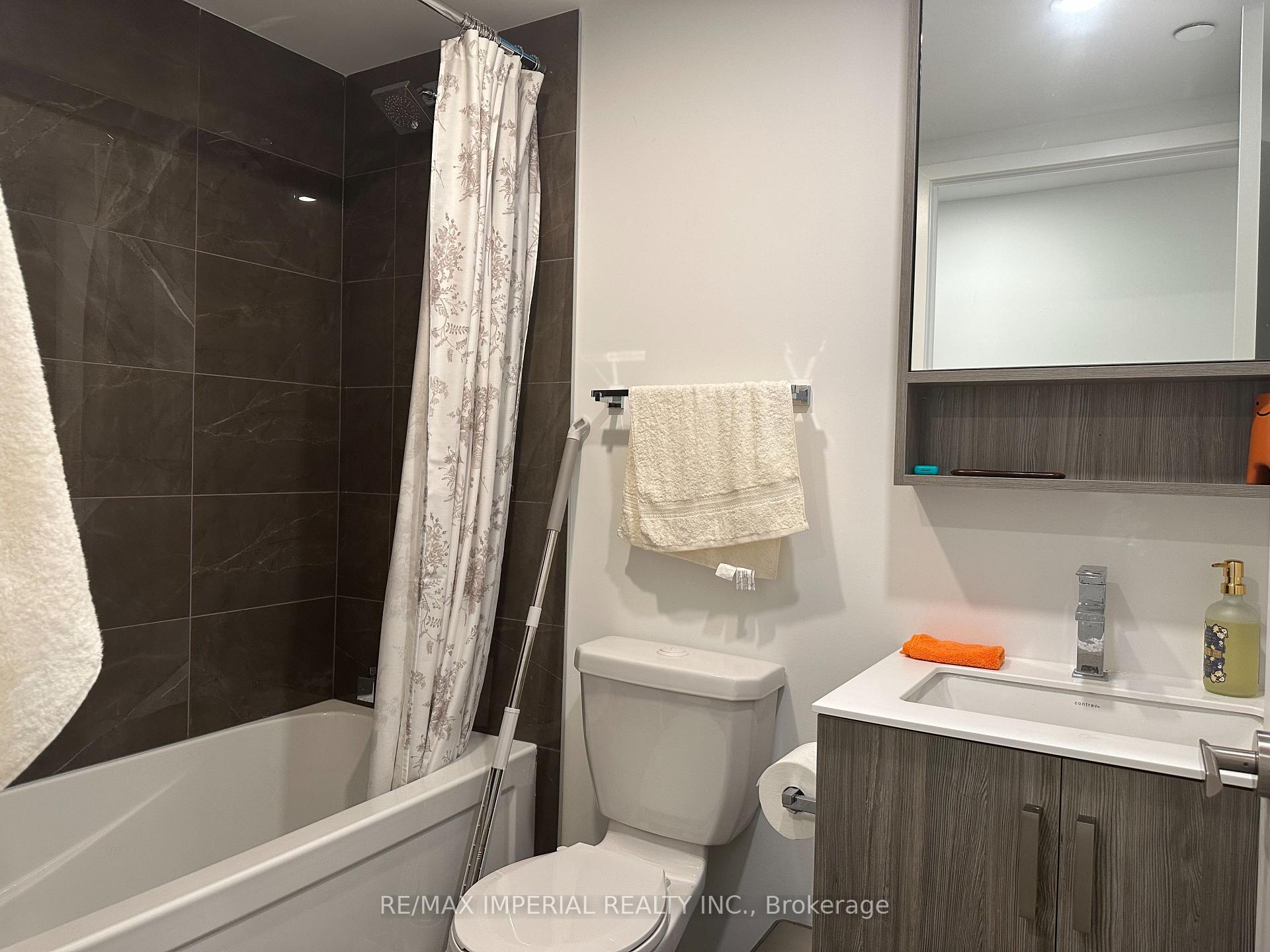 Photo 10 of Unit 4909, 88 Queen Street E, Toronto, Church-Yonge Corridor — HOMEH