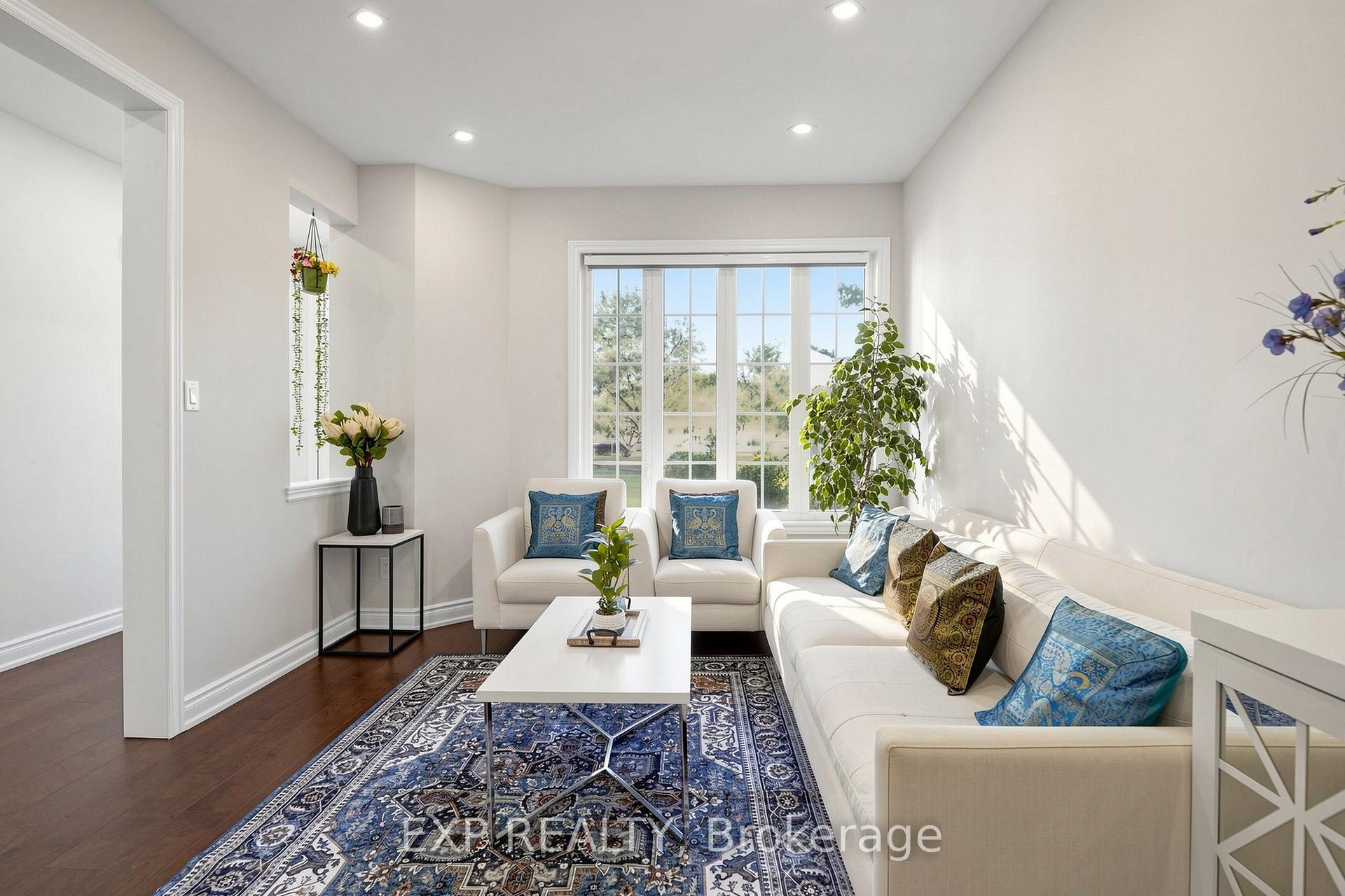 Photo 4 of 99 Saffron Street, Markham, Greensborough — HOMEH