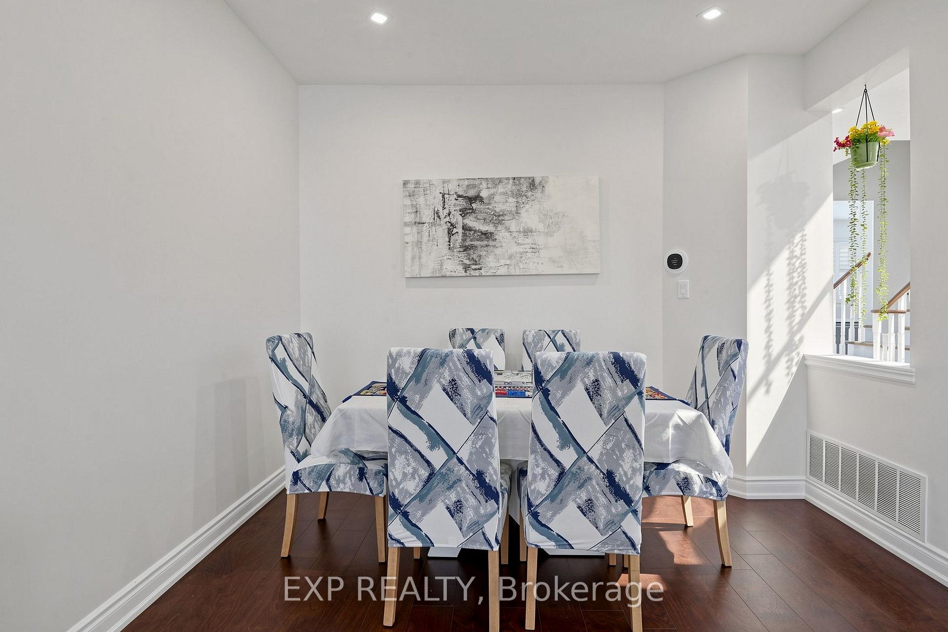 Photo 6 of 99 Saffron Street, Markham, Greensborough — HOMEH