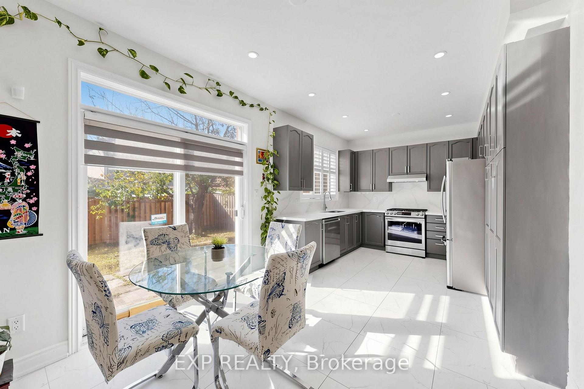 Photo 9 of 99 Saffron Street, Markham, Greensborough — HOMEH