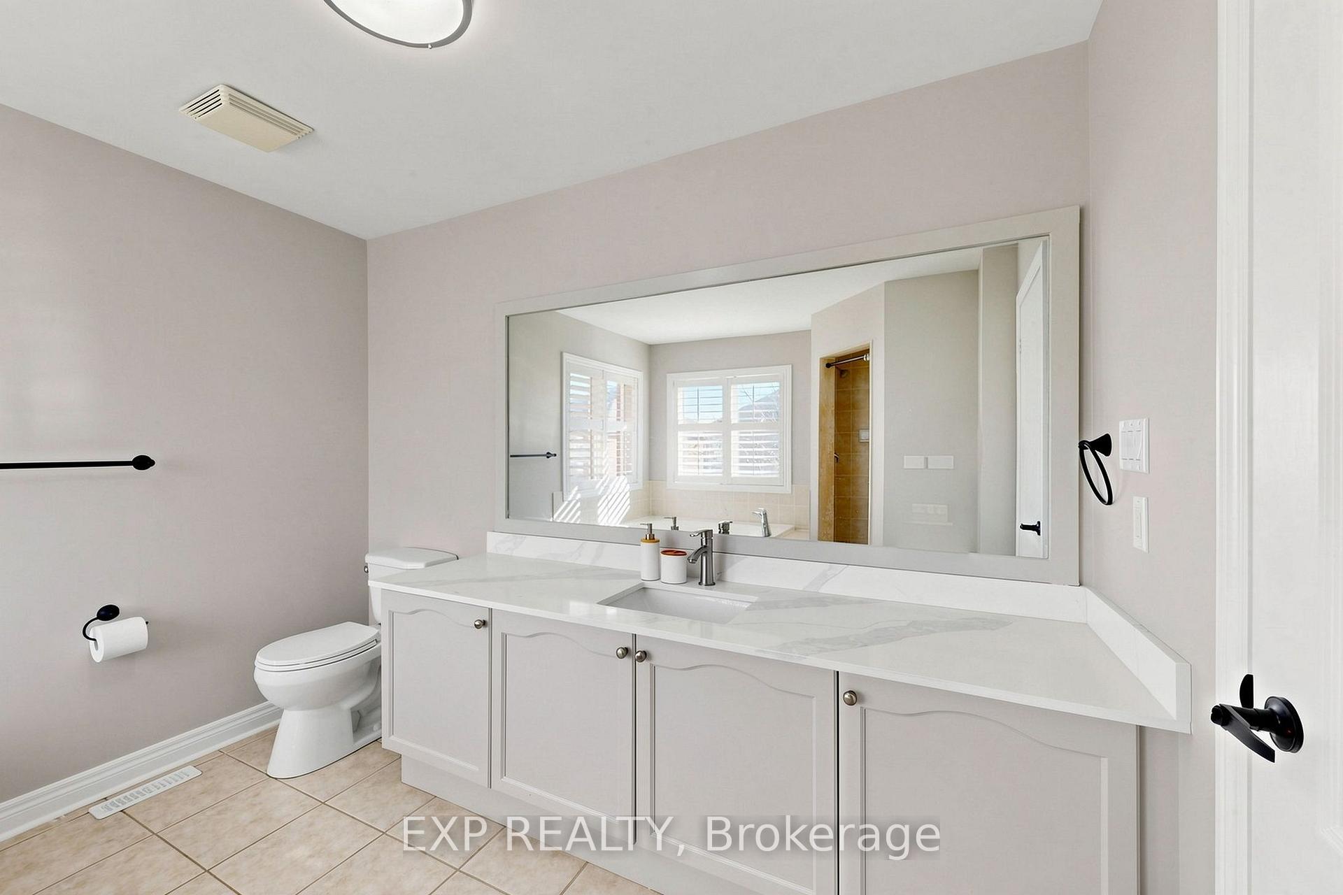 Photo 23 of 99 Saffron Street, Markham, Greensborough — HOMEH