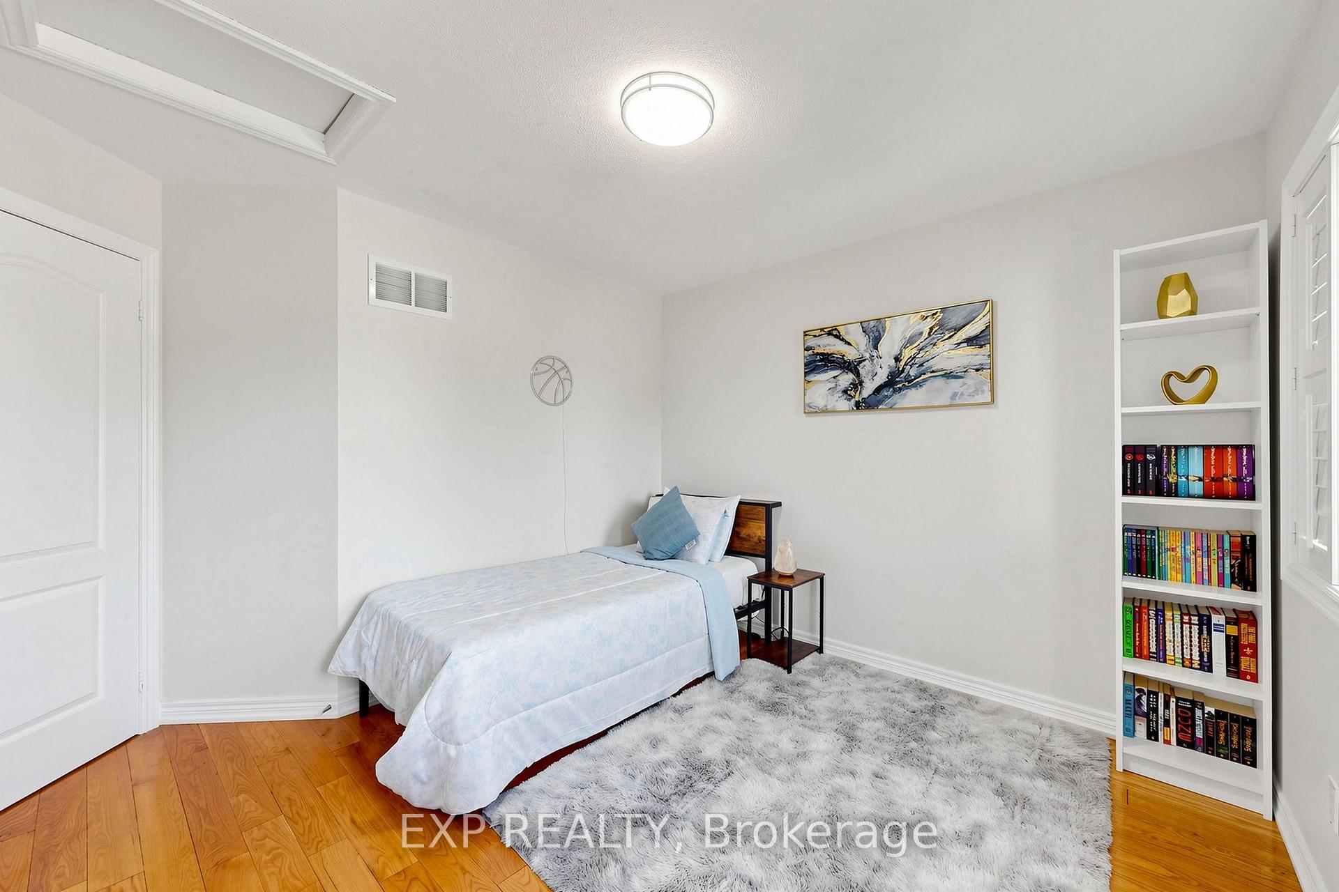 Photo 24 of 99 Saffron Street, Markham, Greensborough — HOMEH