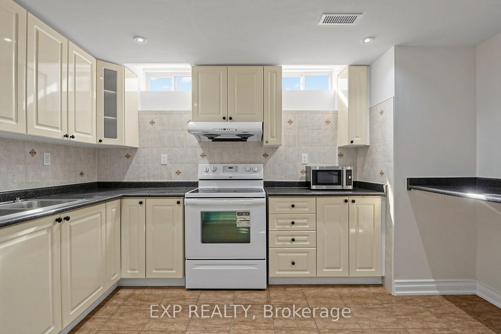 Photo 39 of 99 Saffron Street, Markham, Greensborough — HOMEH