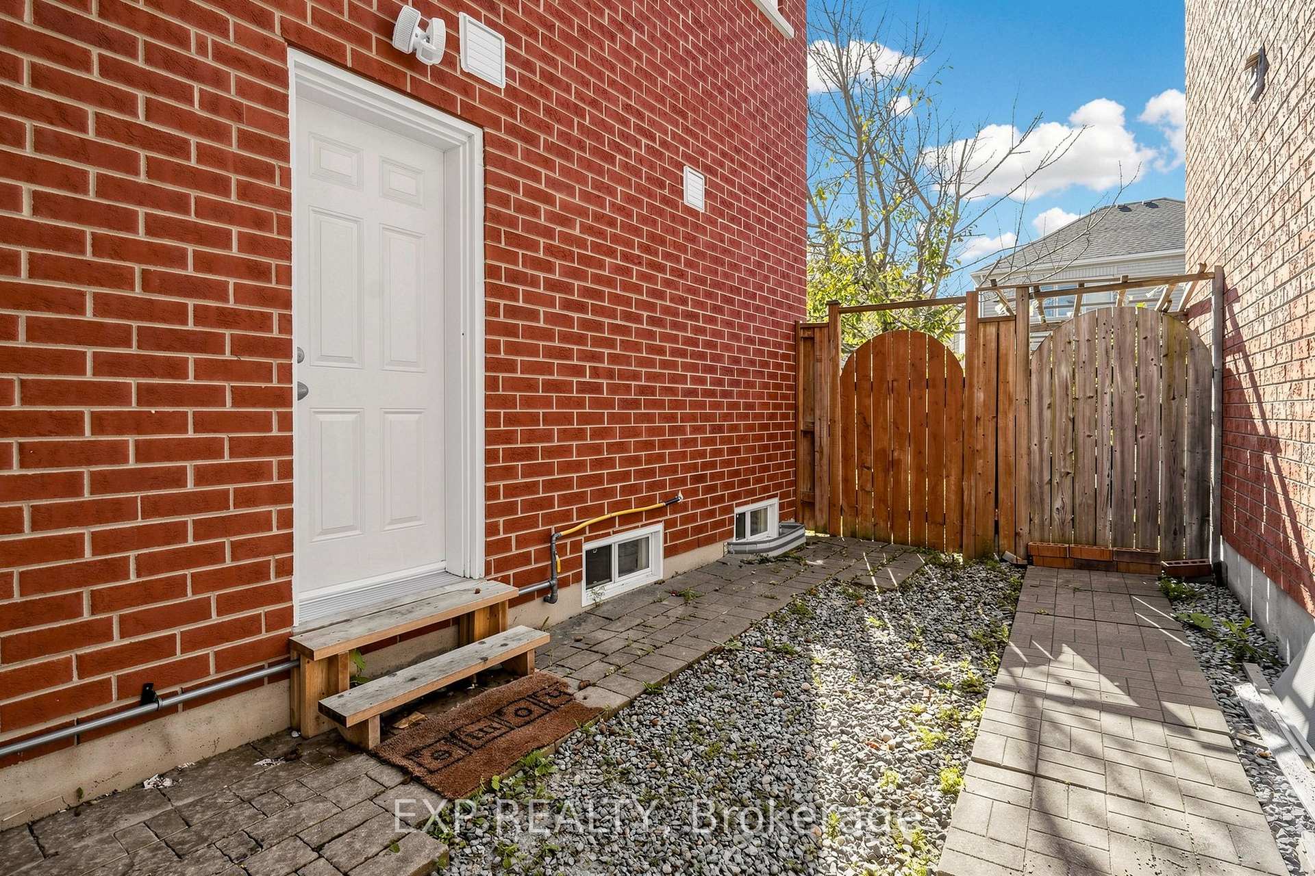 Photo 48 of 99 Saffron Street, Markham, Greensborough — HOMEH