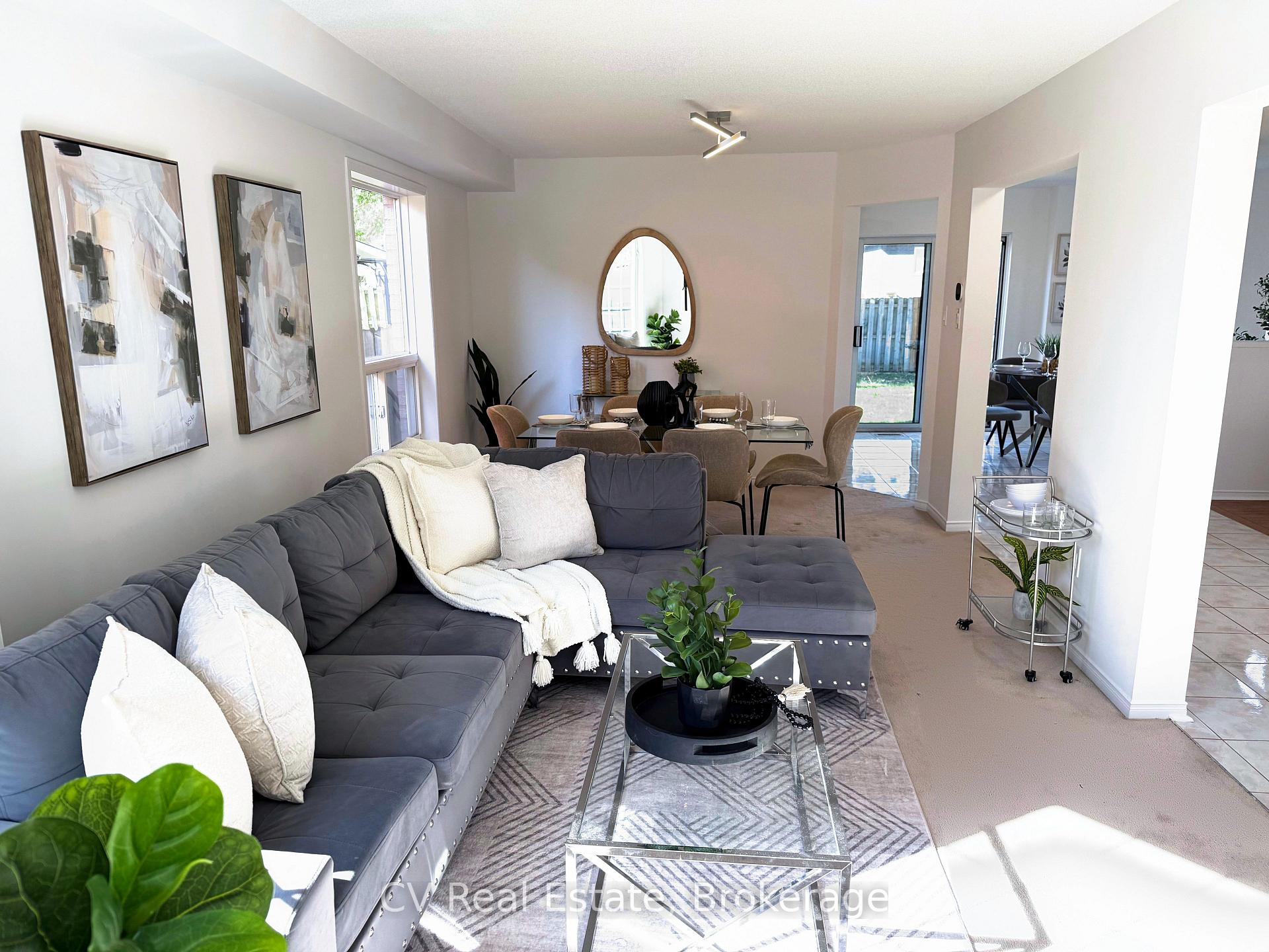 Photo 3 of 1338 Vincent Crescent, Innisfil, Alcona — HOMEH