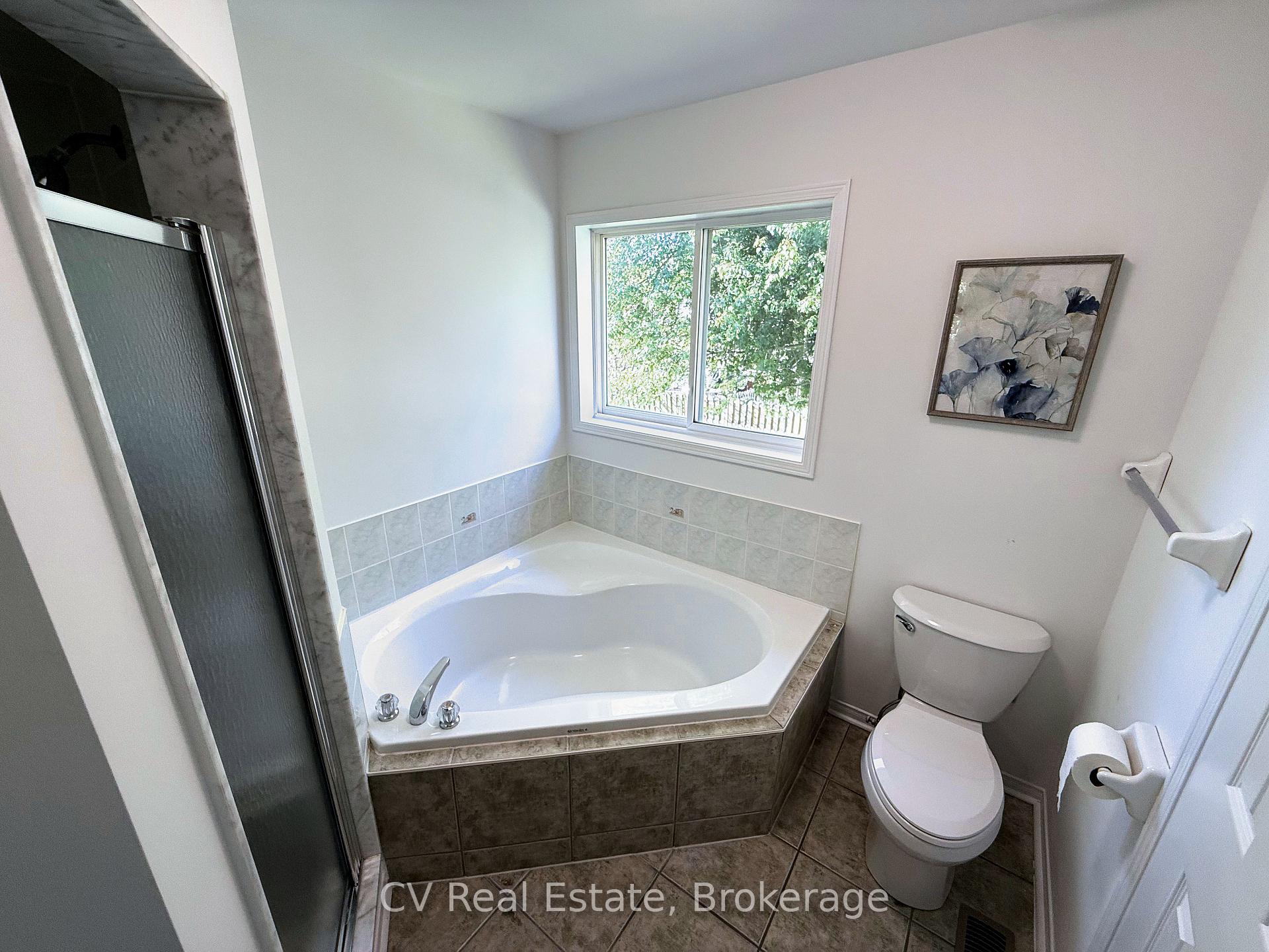 Photo 30 of 1338 Vincent Crescent, Innisfil, Alcona — HOMEH