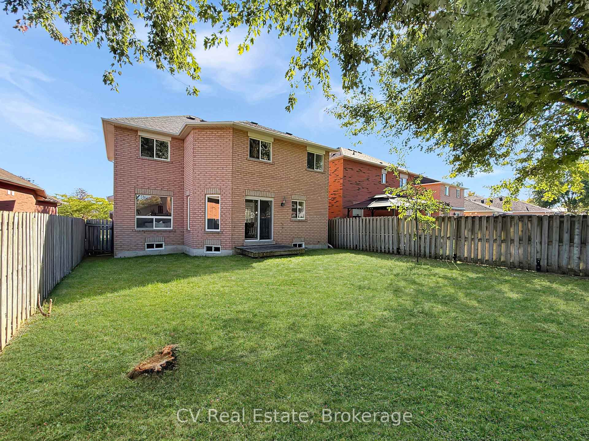 Photo 37 of 1338 Vincent Crescent, Innisfil, Alcona — HOMEH