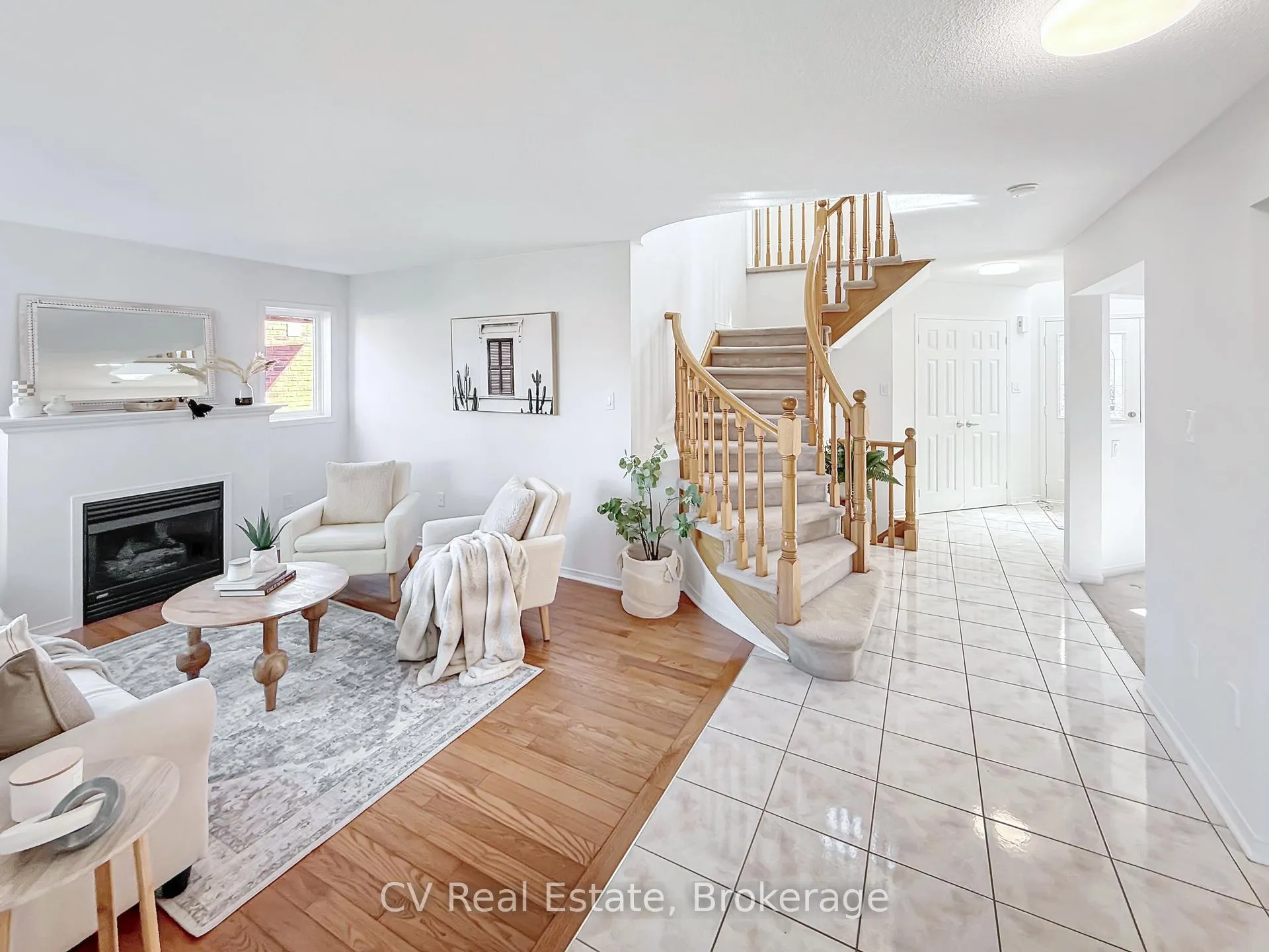 Photo 16 of 1338 Vincent Crescent, Innisfil, Alcona — HOMEH