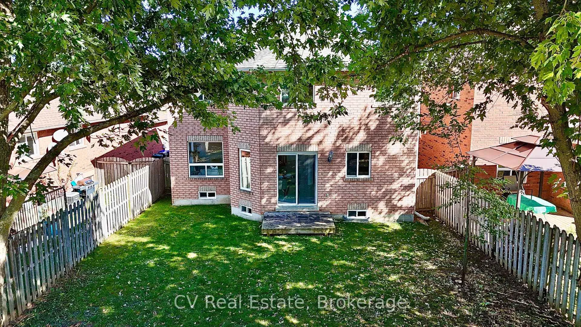 Photo 36 of 1338 Vincent Crescent, Innisfil, Alcona — HOMEH
