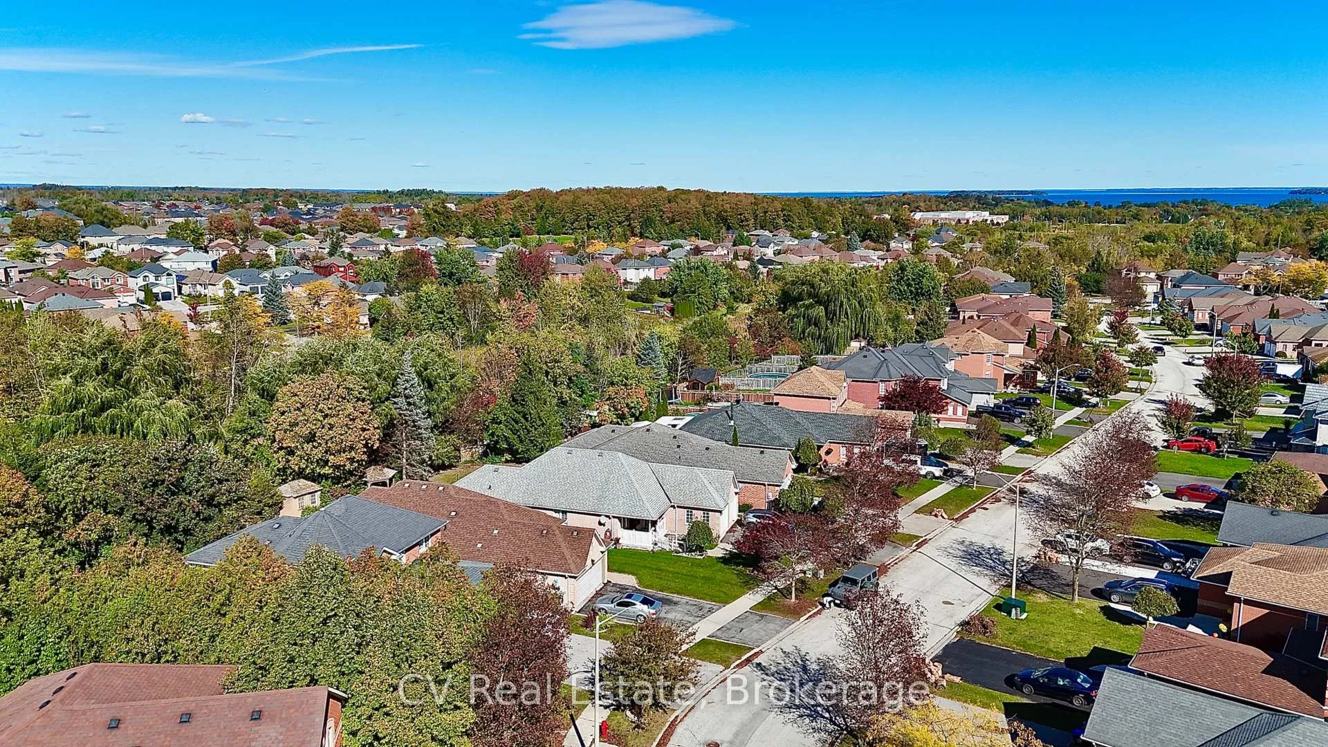 Photo 42 of 1338 Vincent Crescent, Innisfil, Alcona — HOMEH