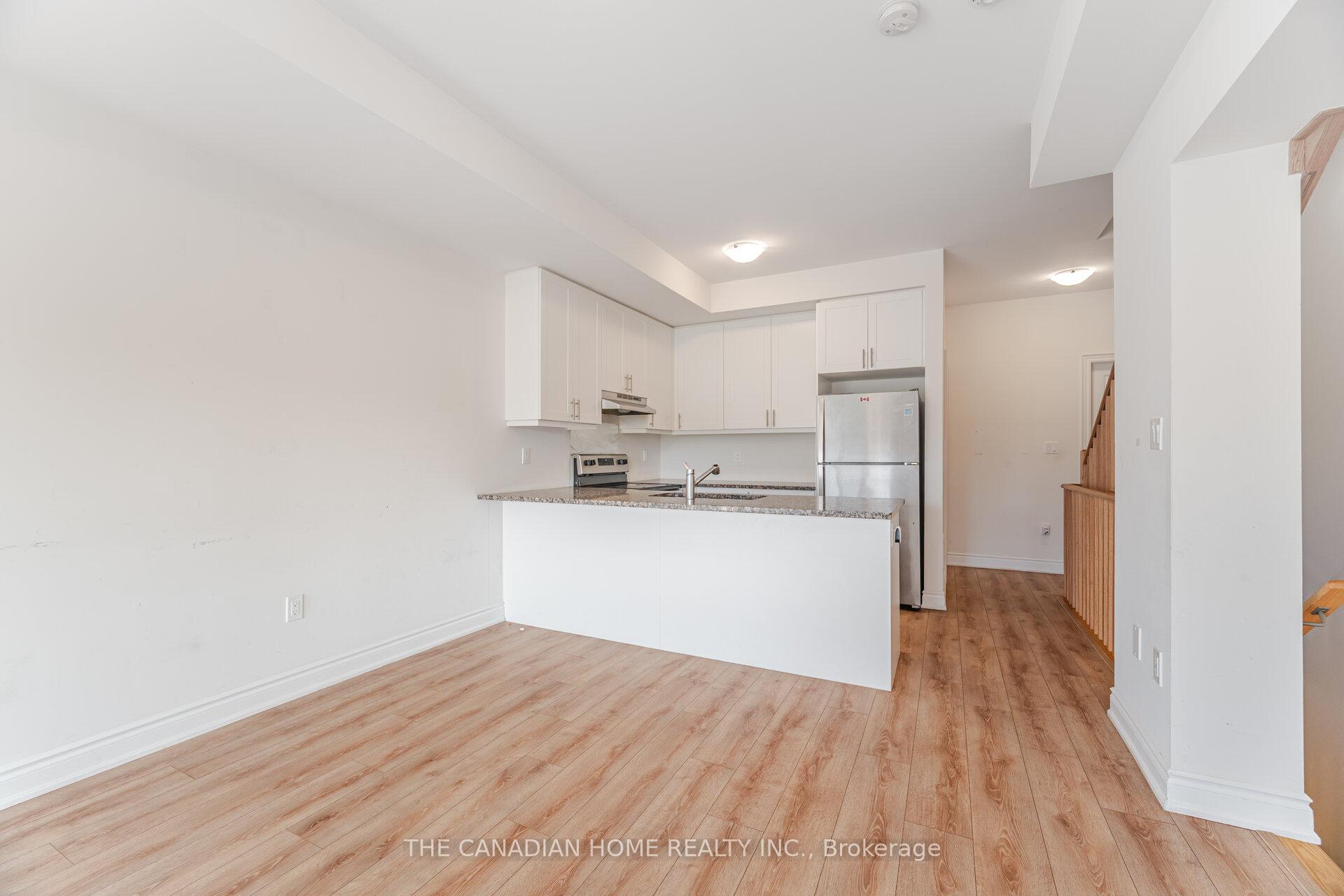 Photo 11 of 241 Danzatore Path, Oshawa, Windfields — HOMEH