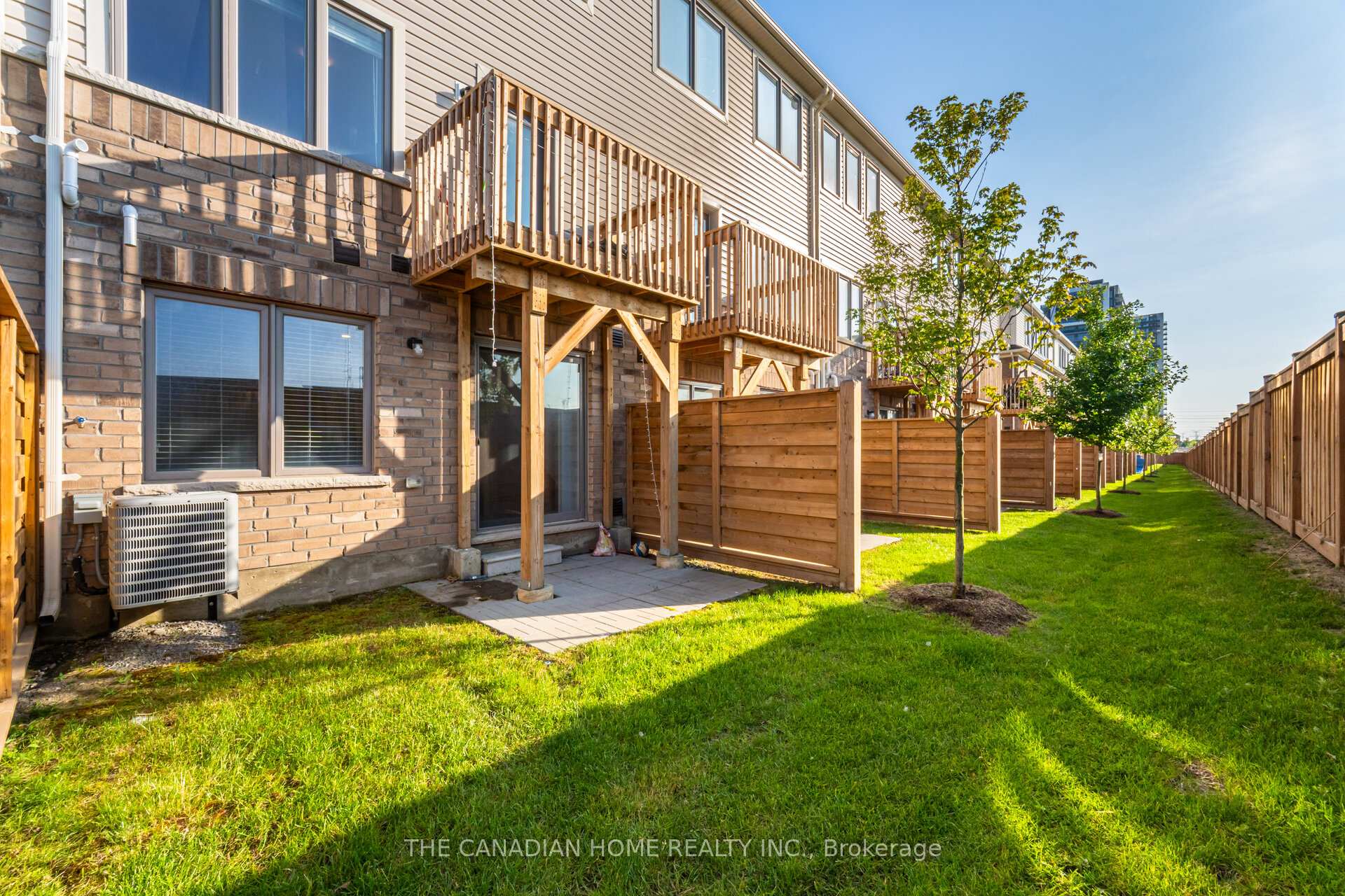 Photo 49 of 241 Danzatore Path, Oshawa, Windfields — HOMEH