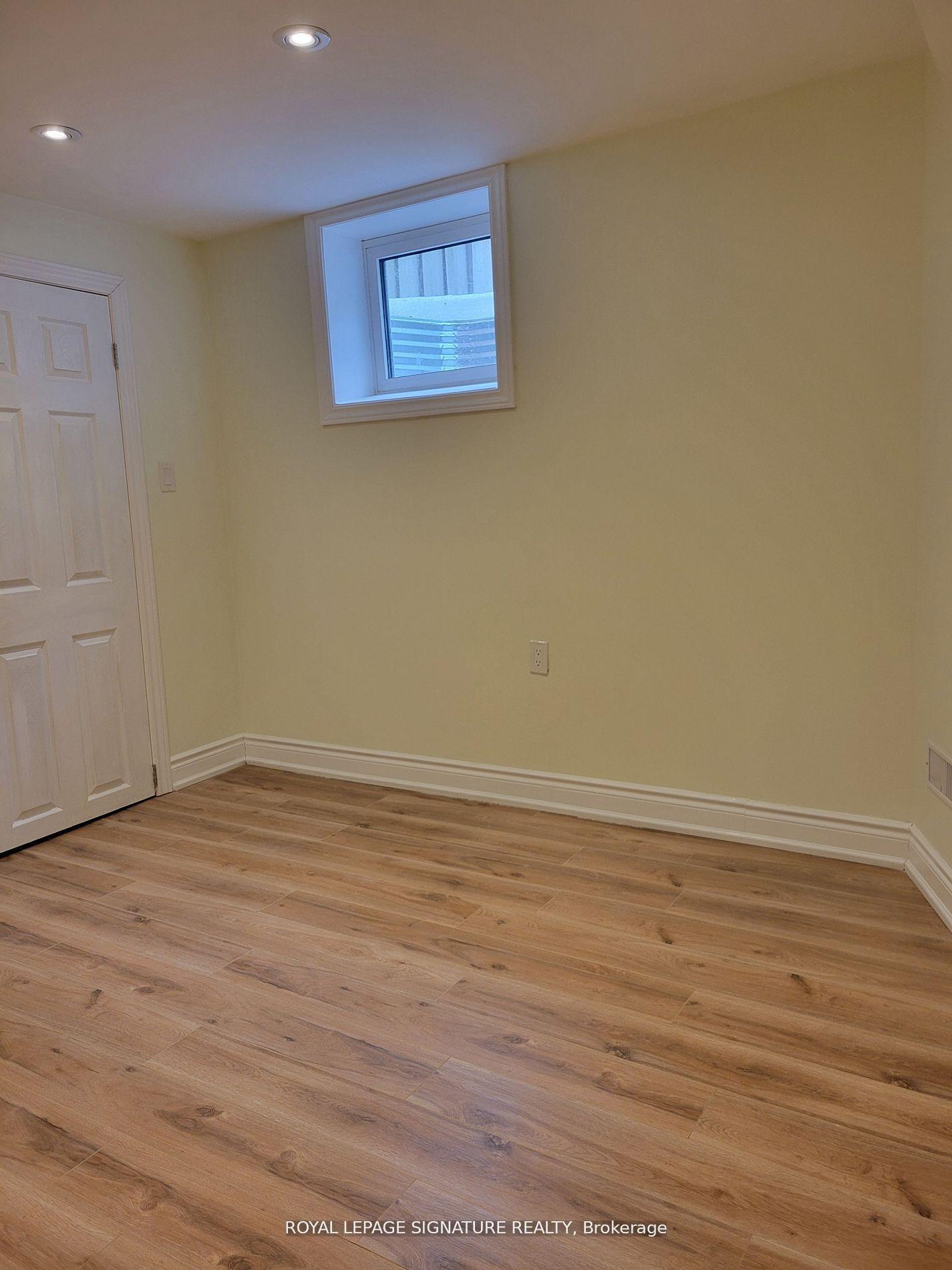 Photo 13 of Unit Lower, 42 Ambleside Crescent, Markham, Unionville — HOMEH