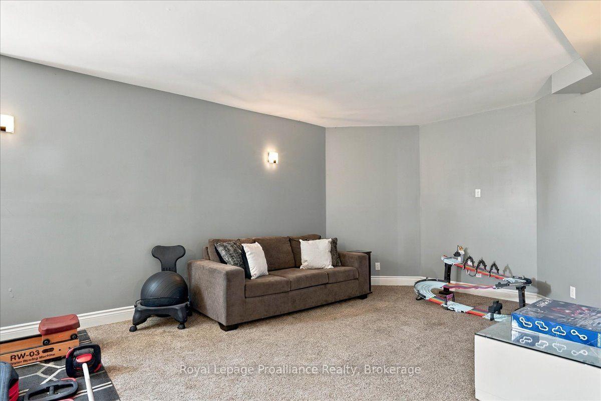 Photo 65 of 1116 County Rd 8, Prince Edward County, Picton — HOMEH