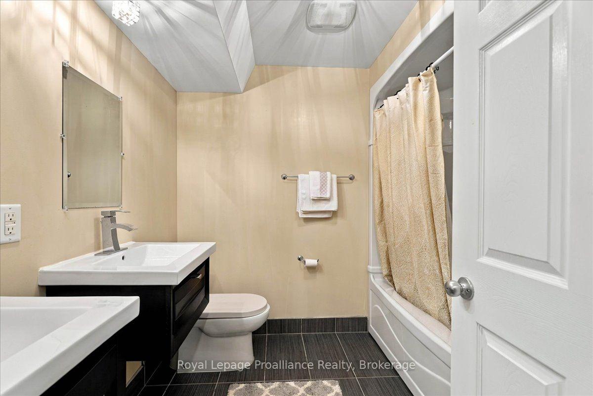 Photo 73 of 1116 County Rd 8, Prince Edward County, Picton — HOMEH