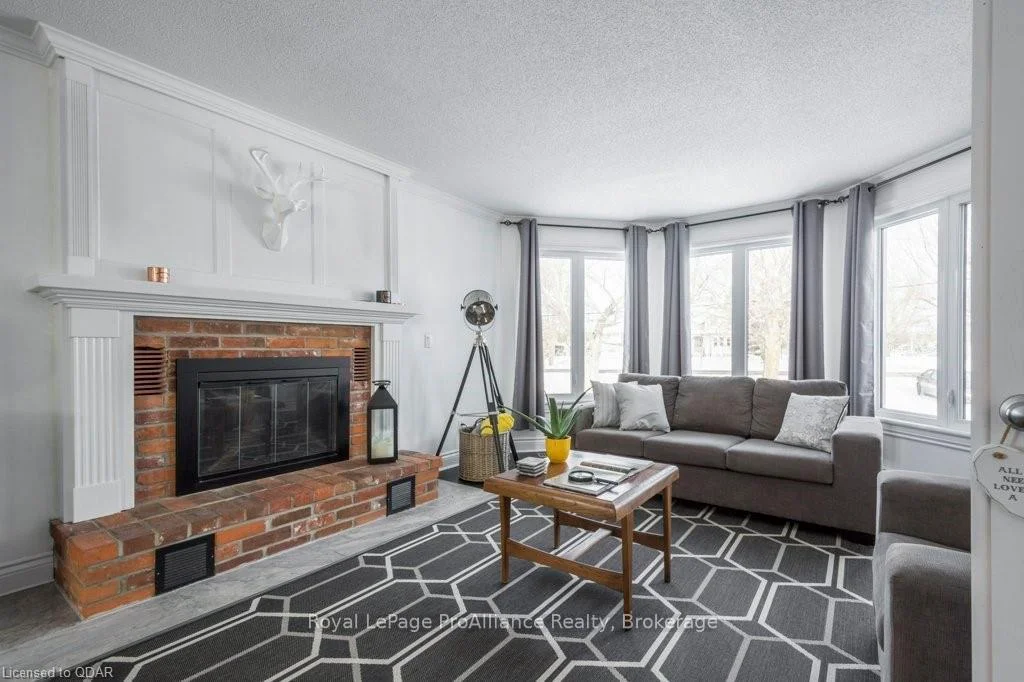 Photo 13 of 1116 County Rd 8, Prince Edward County, Picton — HOMEH